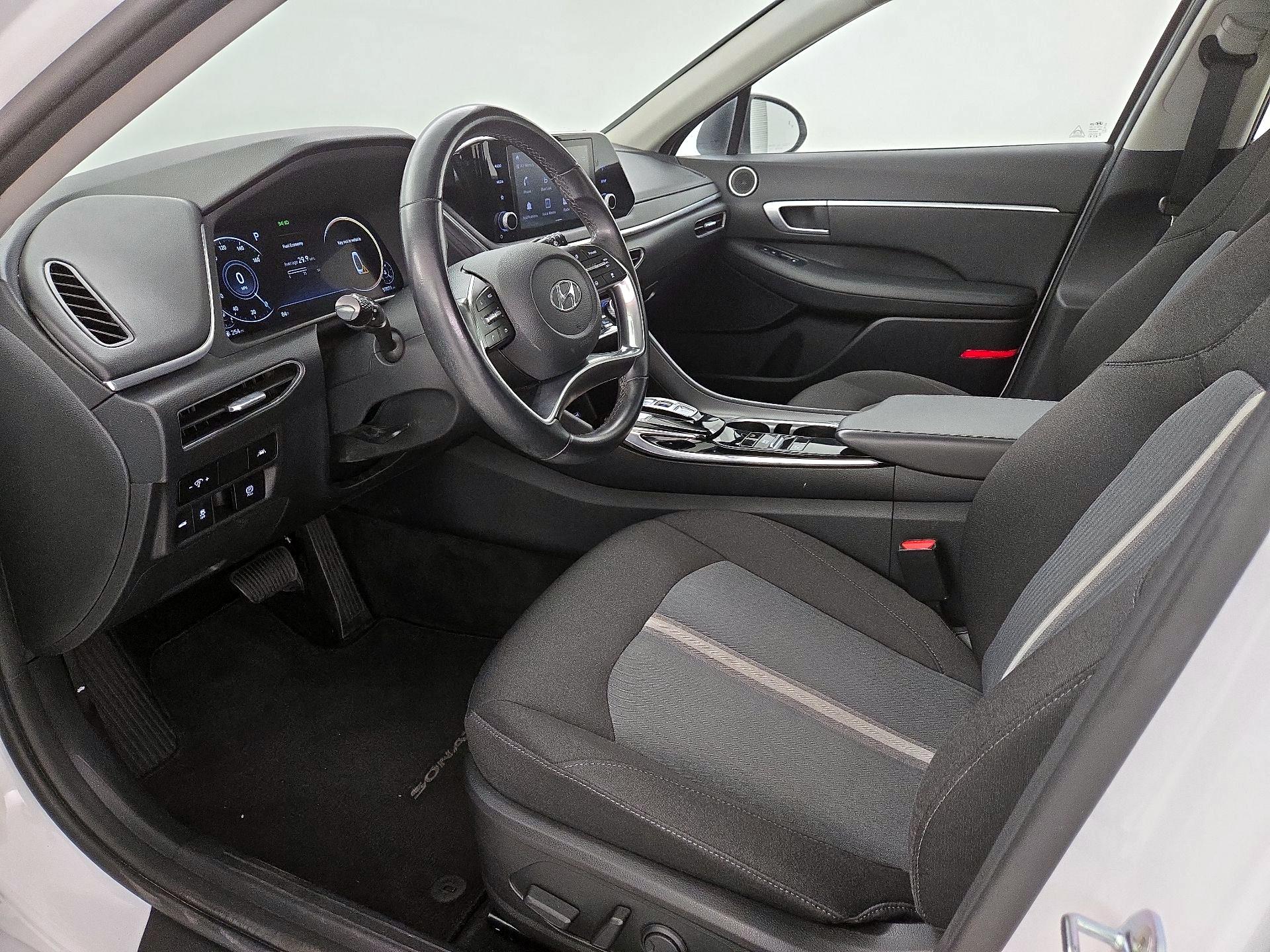 Thumbnail: 2021 Hyundai Sonata - 11