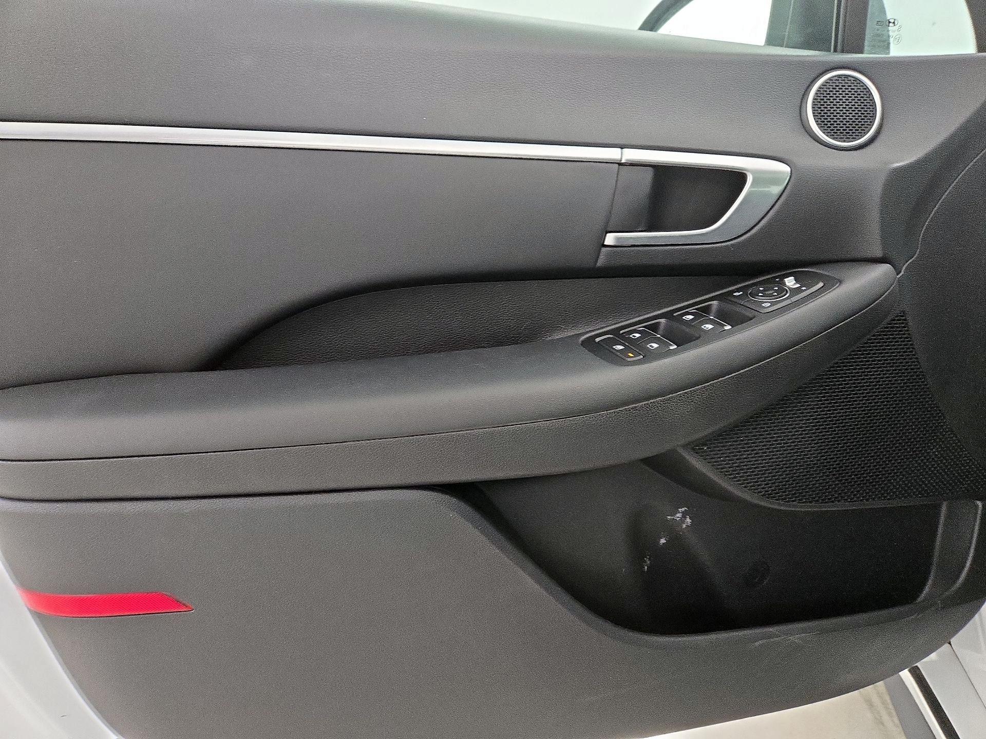 Thumbnail: 2021 Hyundai Sonata - 12