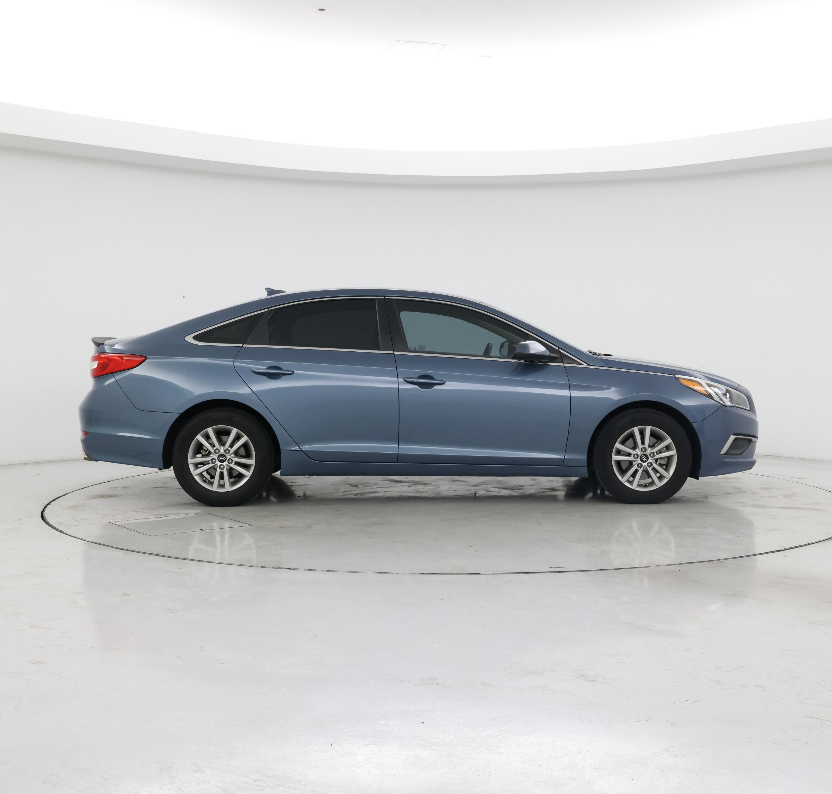 Thumbnail: 2017 Hyundai Sonata - 7