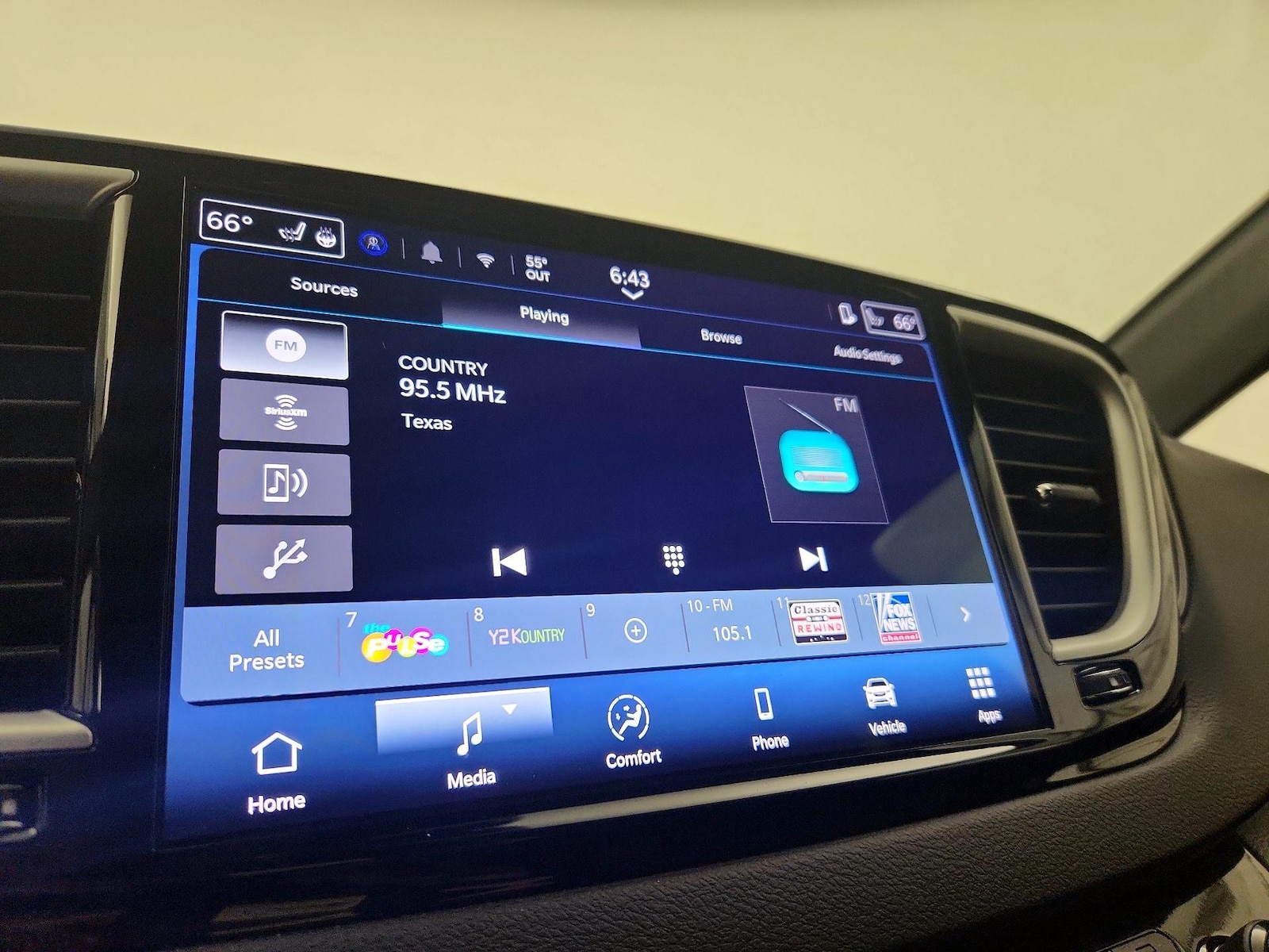 2025 Chrysler Pacifica Select - Photo 16