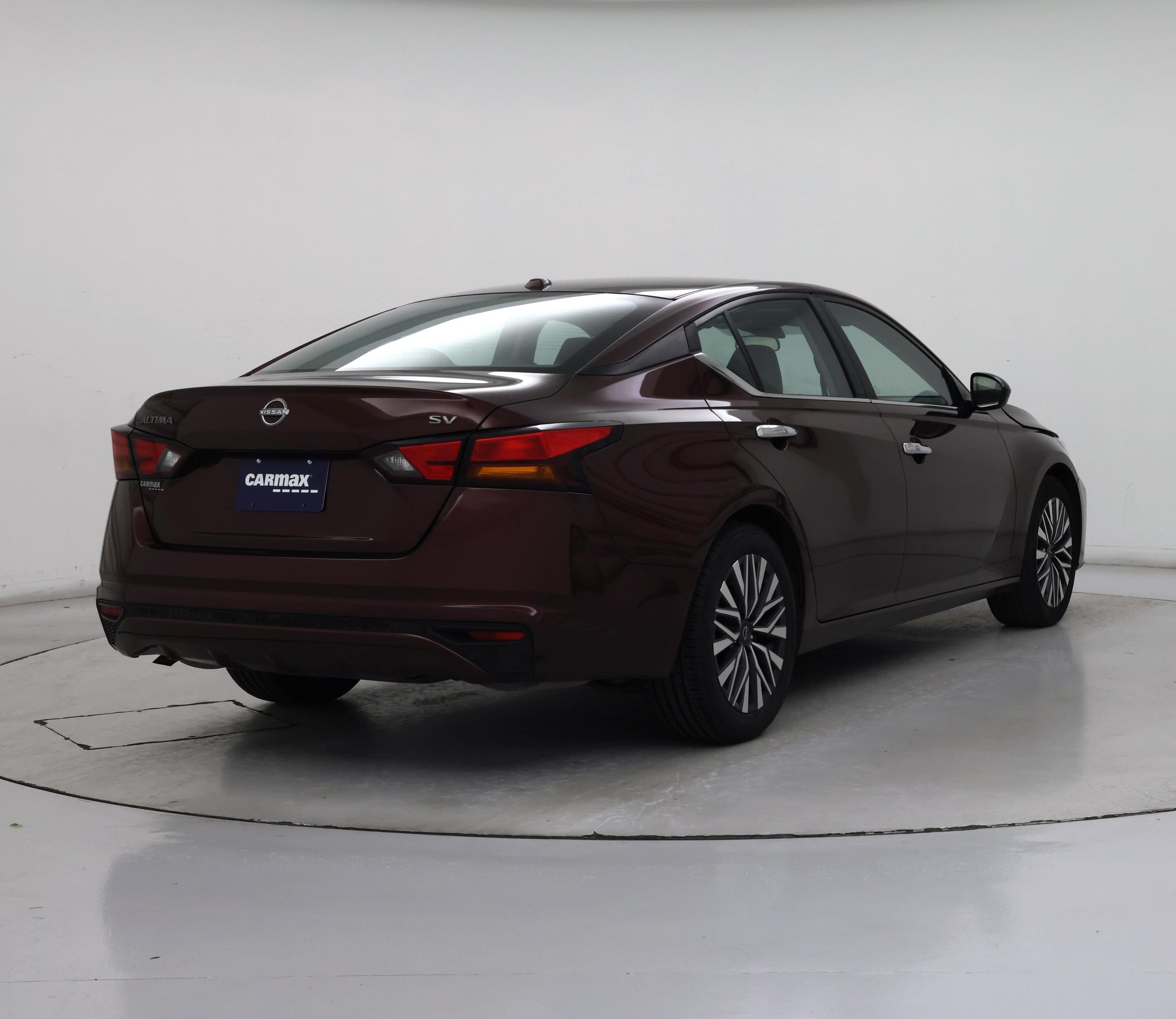 Thumbnail: 2024 Nissan Altima - 8