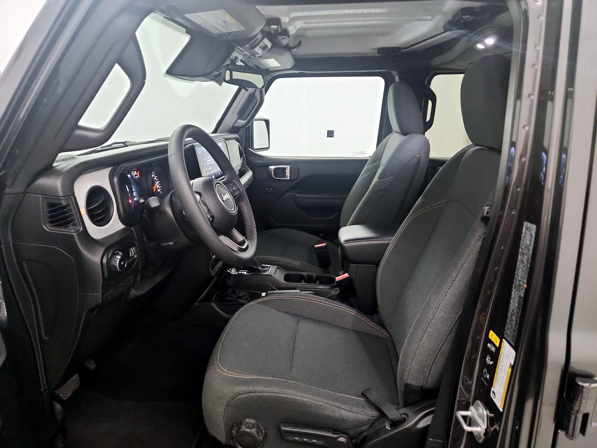 Thumbnail: 2025 Jeep Wrangler - 11