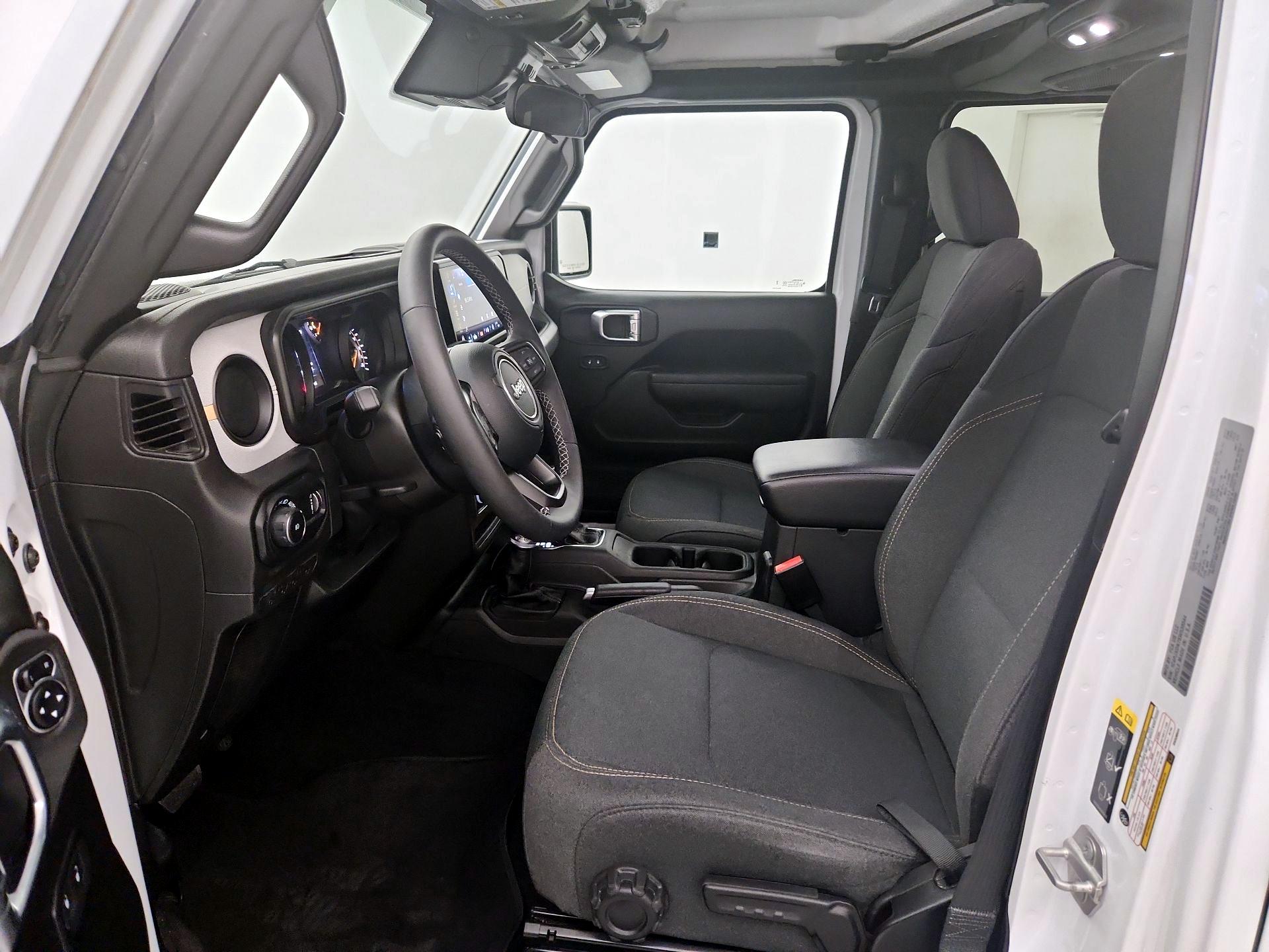 Thumbnail: 2025 Jeep Wrangler - 11