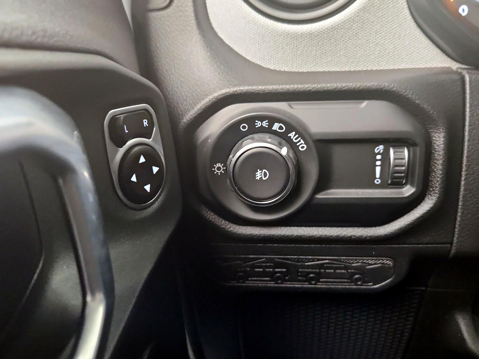 Thumbnail: 2025 Jeep Wrangler - 13