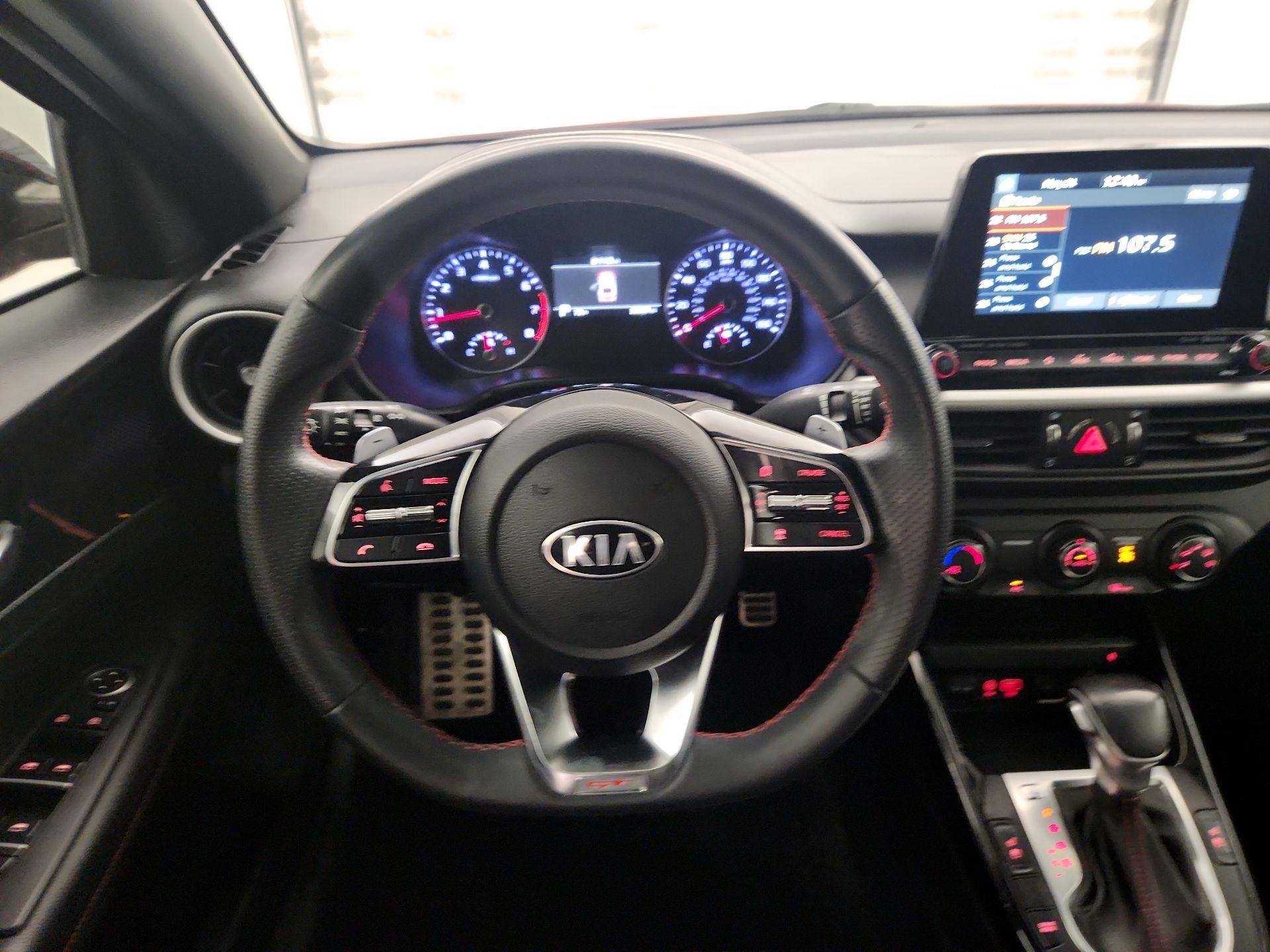 Thumbnail: 2020 Kia Forte - 10