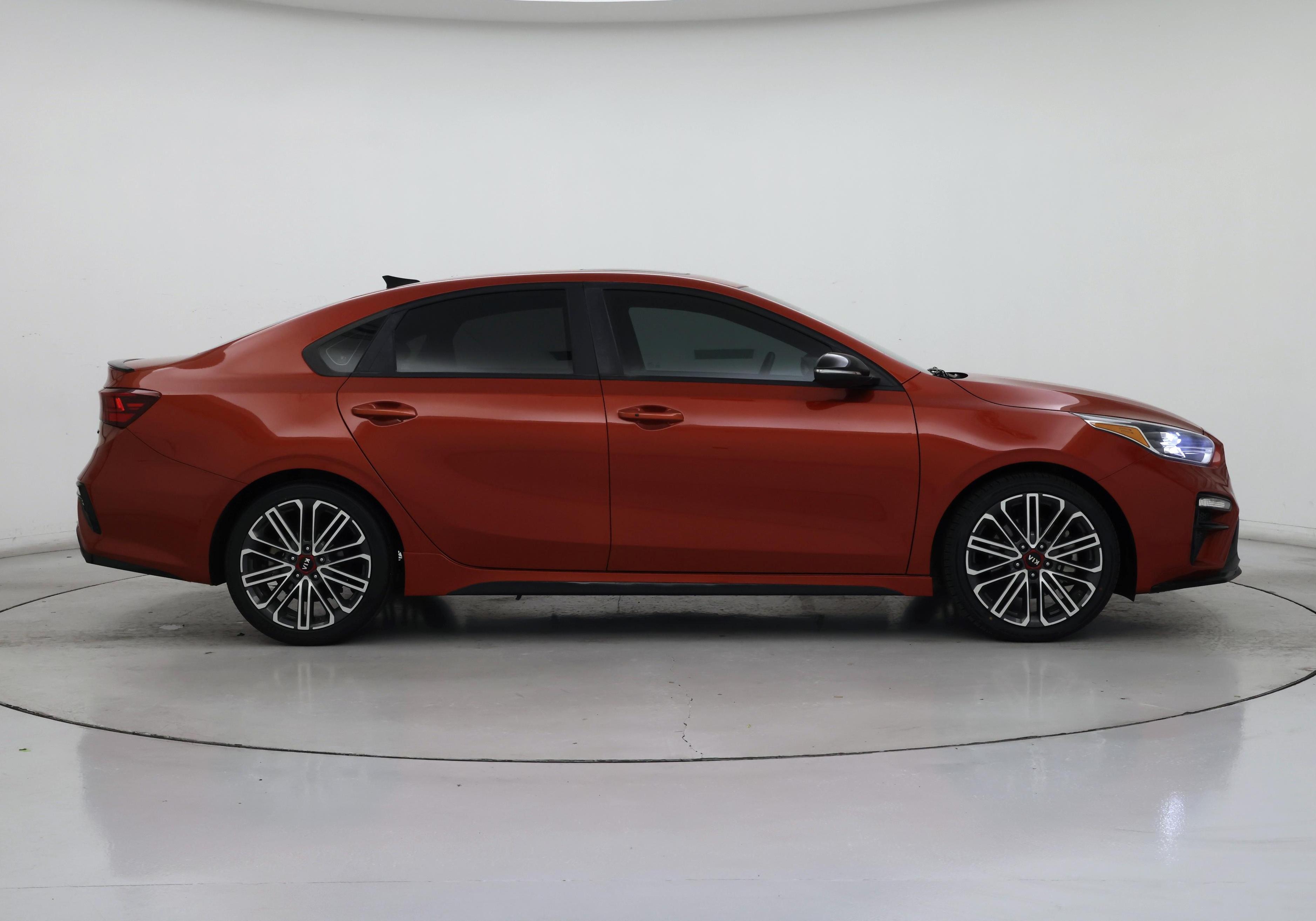 Thumbnail: 2020 Kia Forte - 7