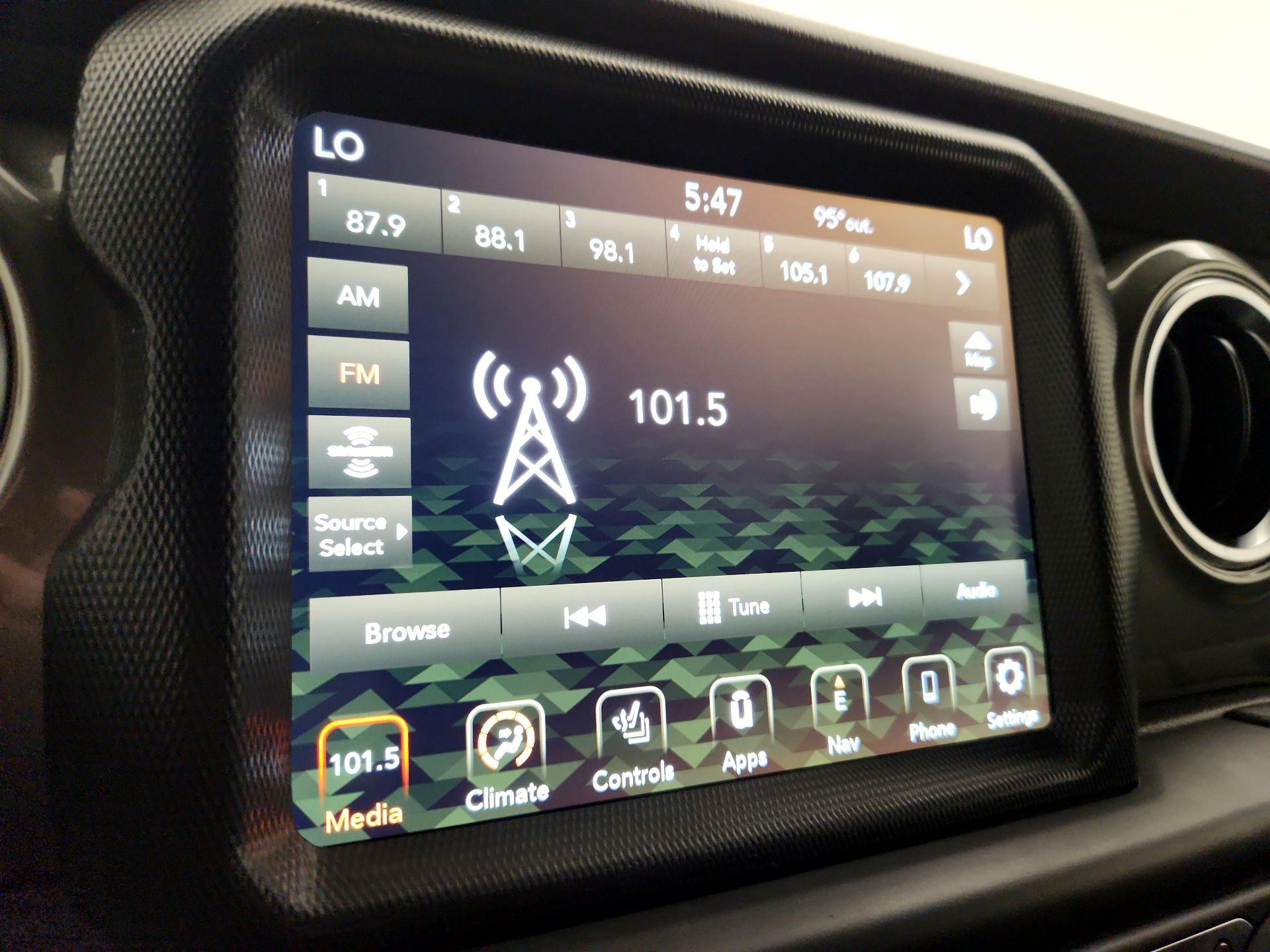 Thumbnail: 2023 Jeep Wrangler - 15