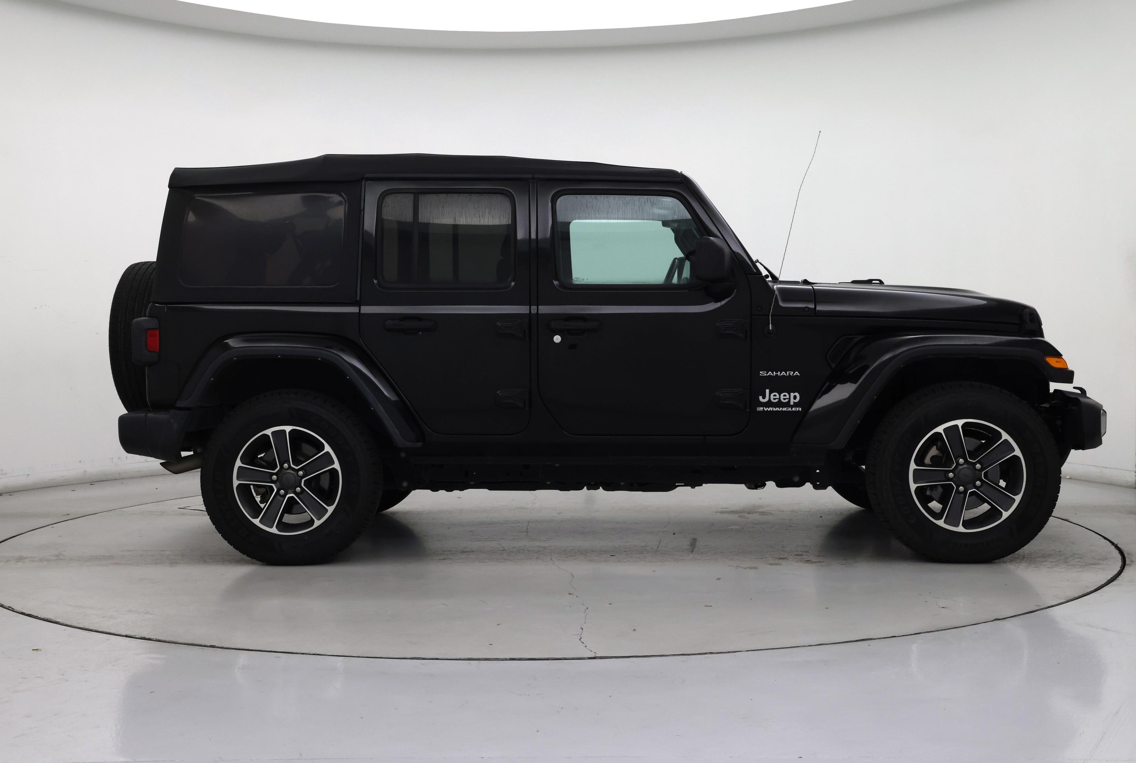 Thumbnail: 2023 Jeep Wrangler - 7