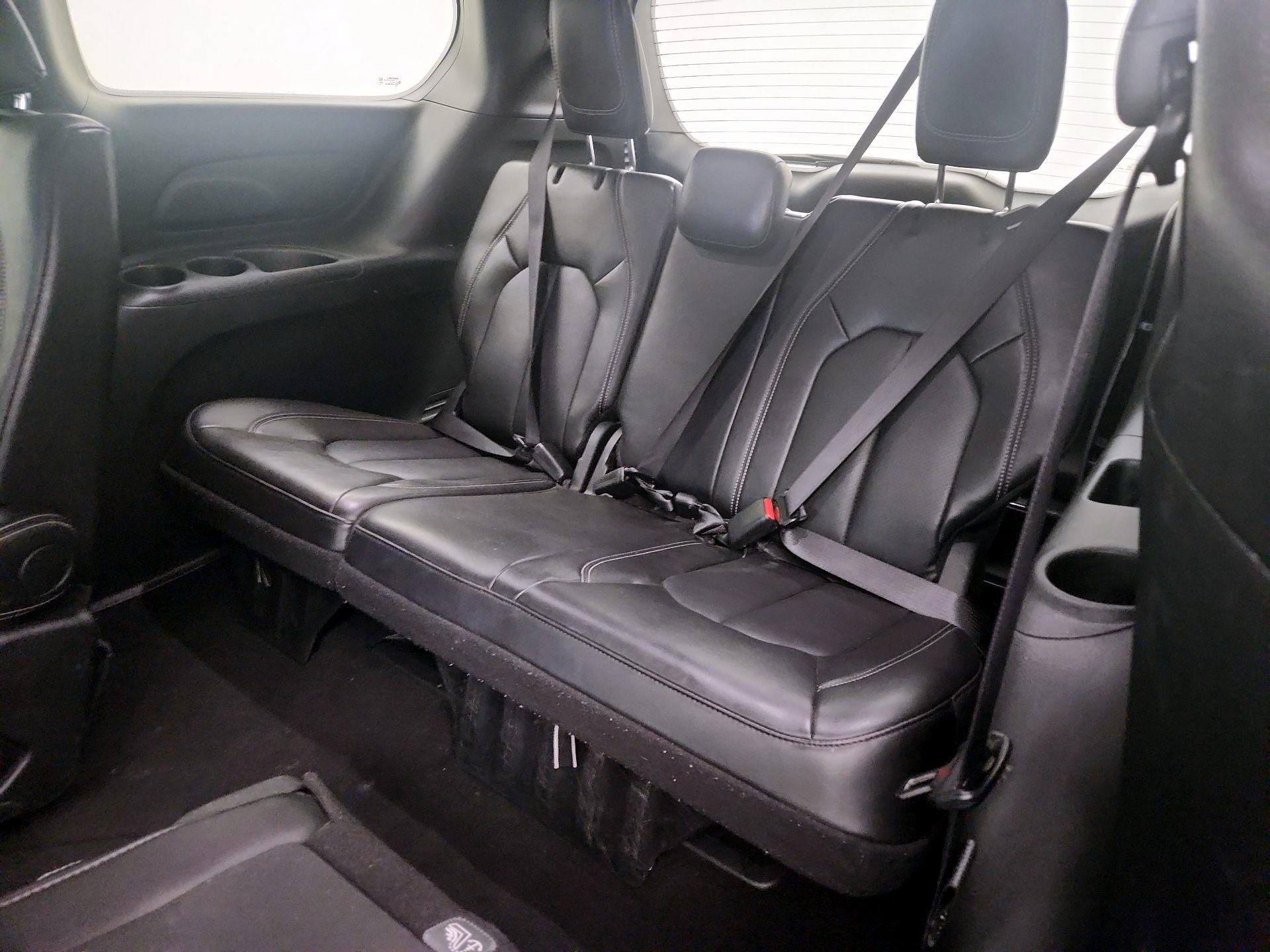 Thumbnail: 2025 Chrysler Pacifica - 20