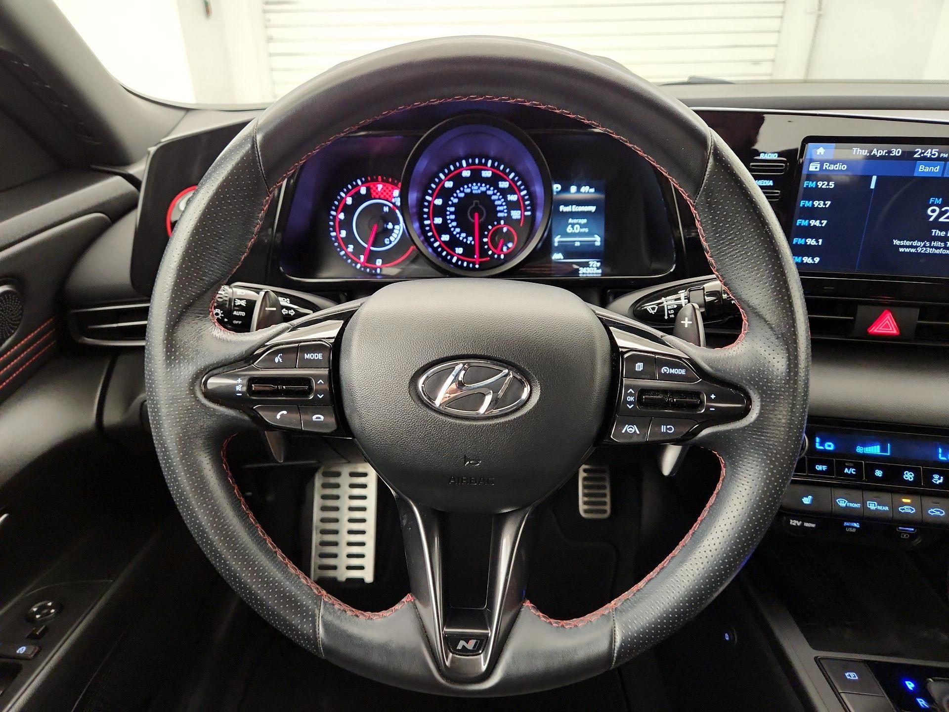 Thumbnail: 2022 Hyundai Elantra - 10