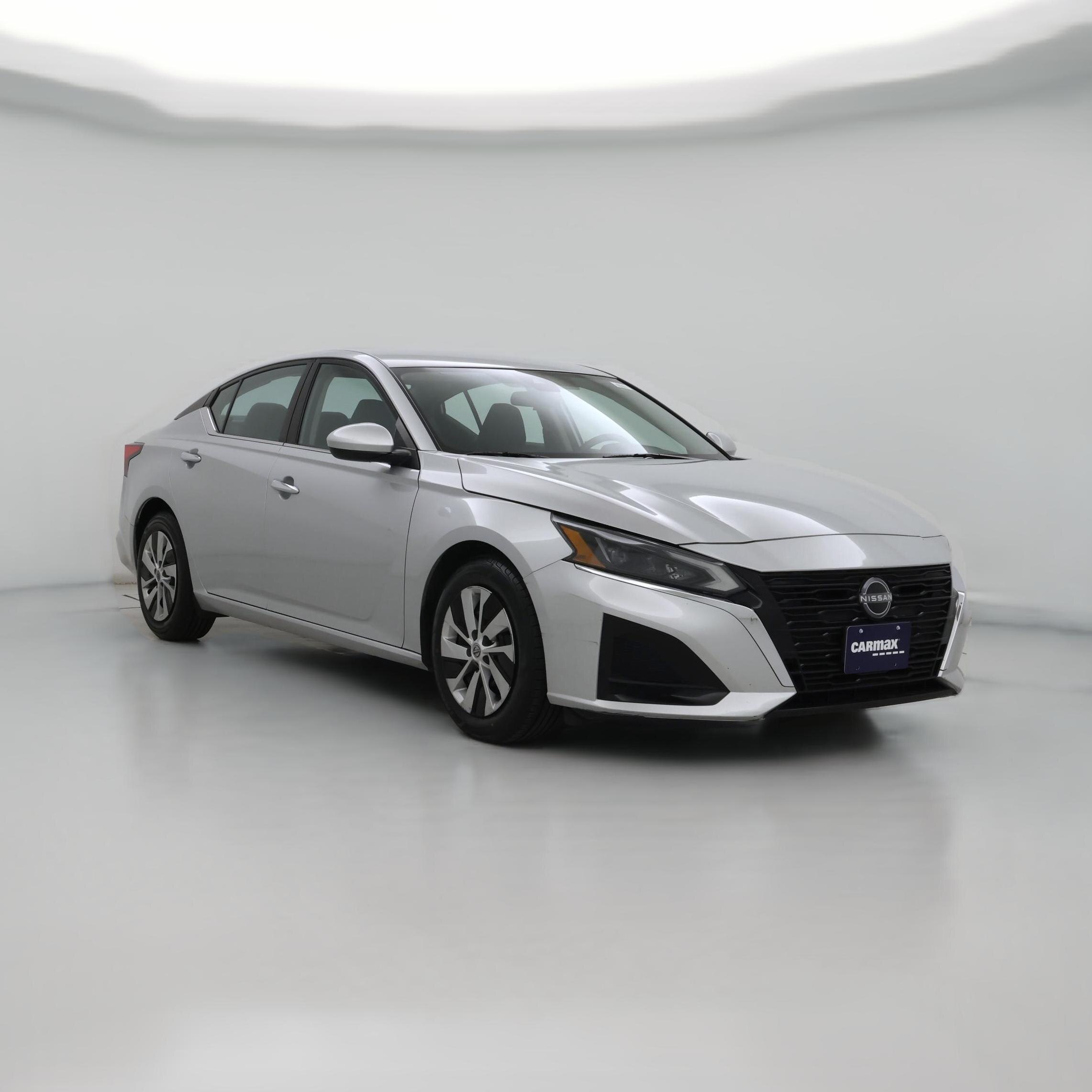 Thumbnail: 2023 Nissan Altima - 1
