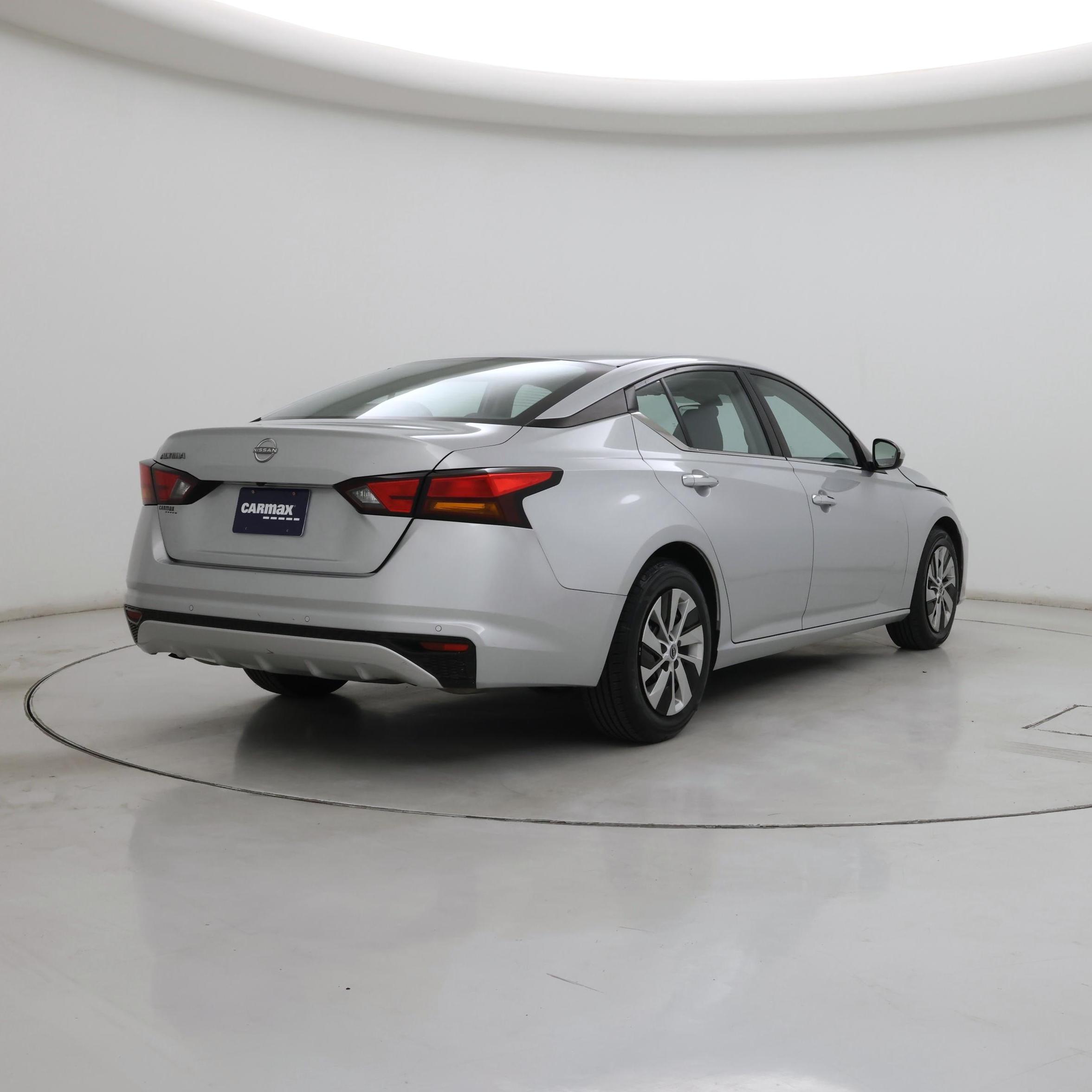 Thumbnail: 2023 Nissan Altima - 8