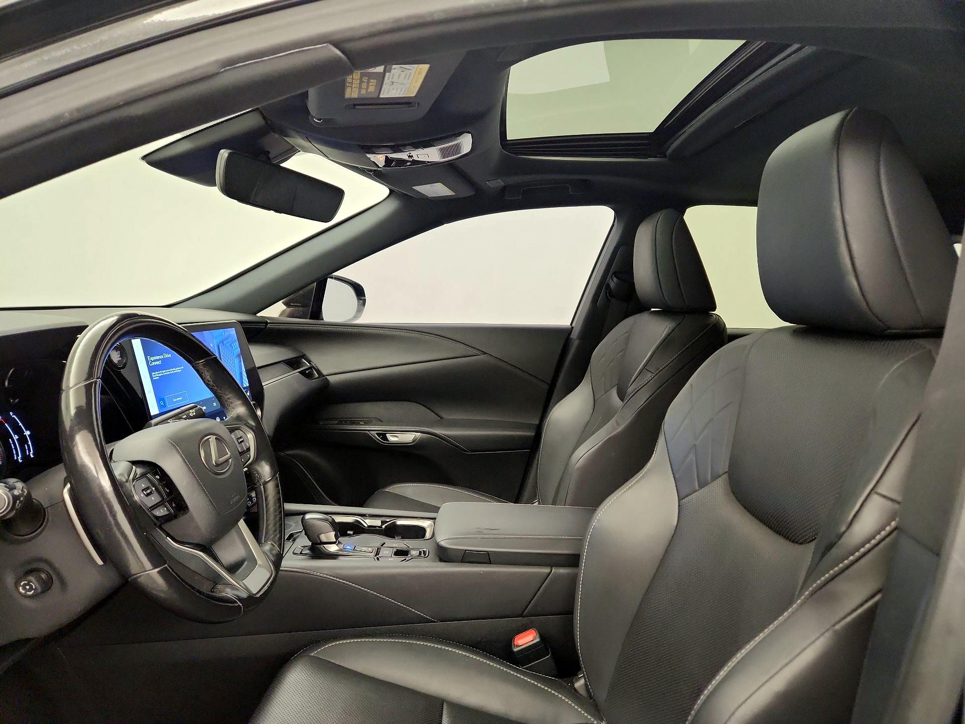 Thumbnail: 2023 Lexus RX - 19
