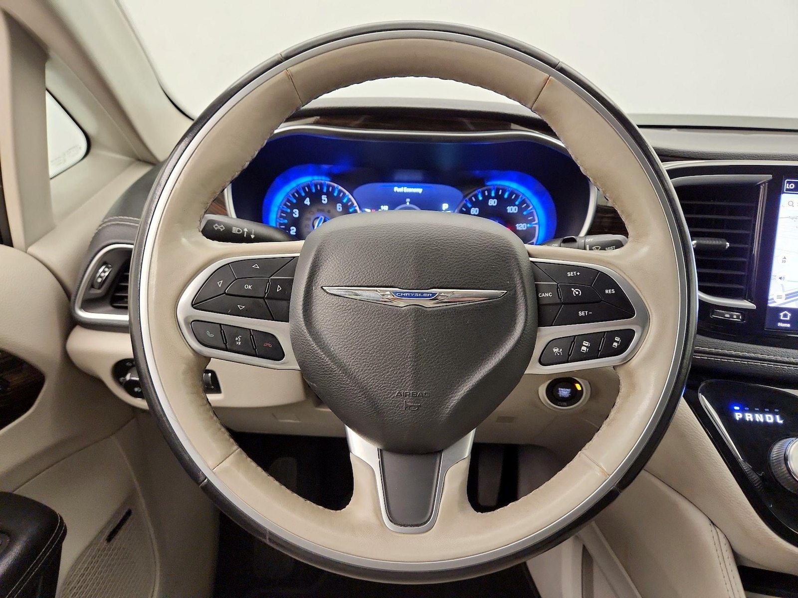2021 Chrysler Pacifica Limited - Photo 11