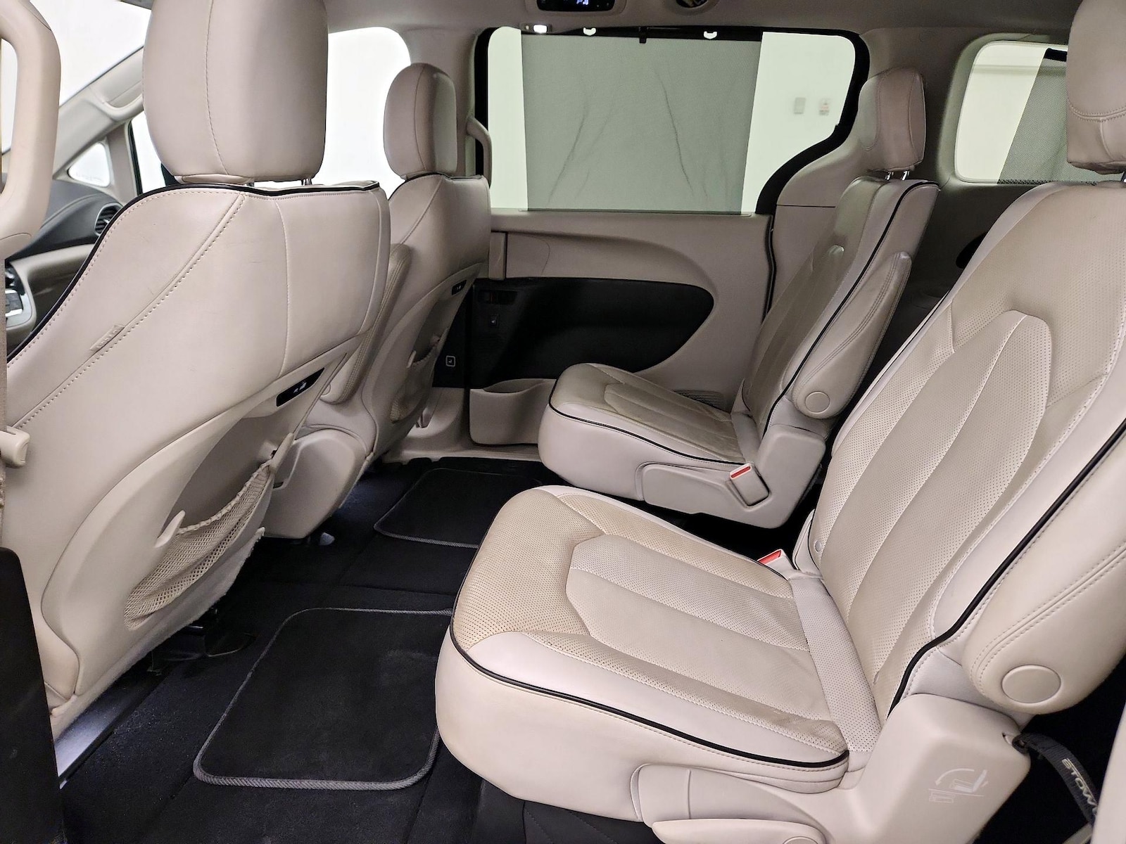 2021 Chrysler Pacifica Limited - Photo 22