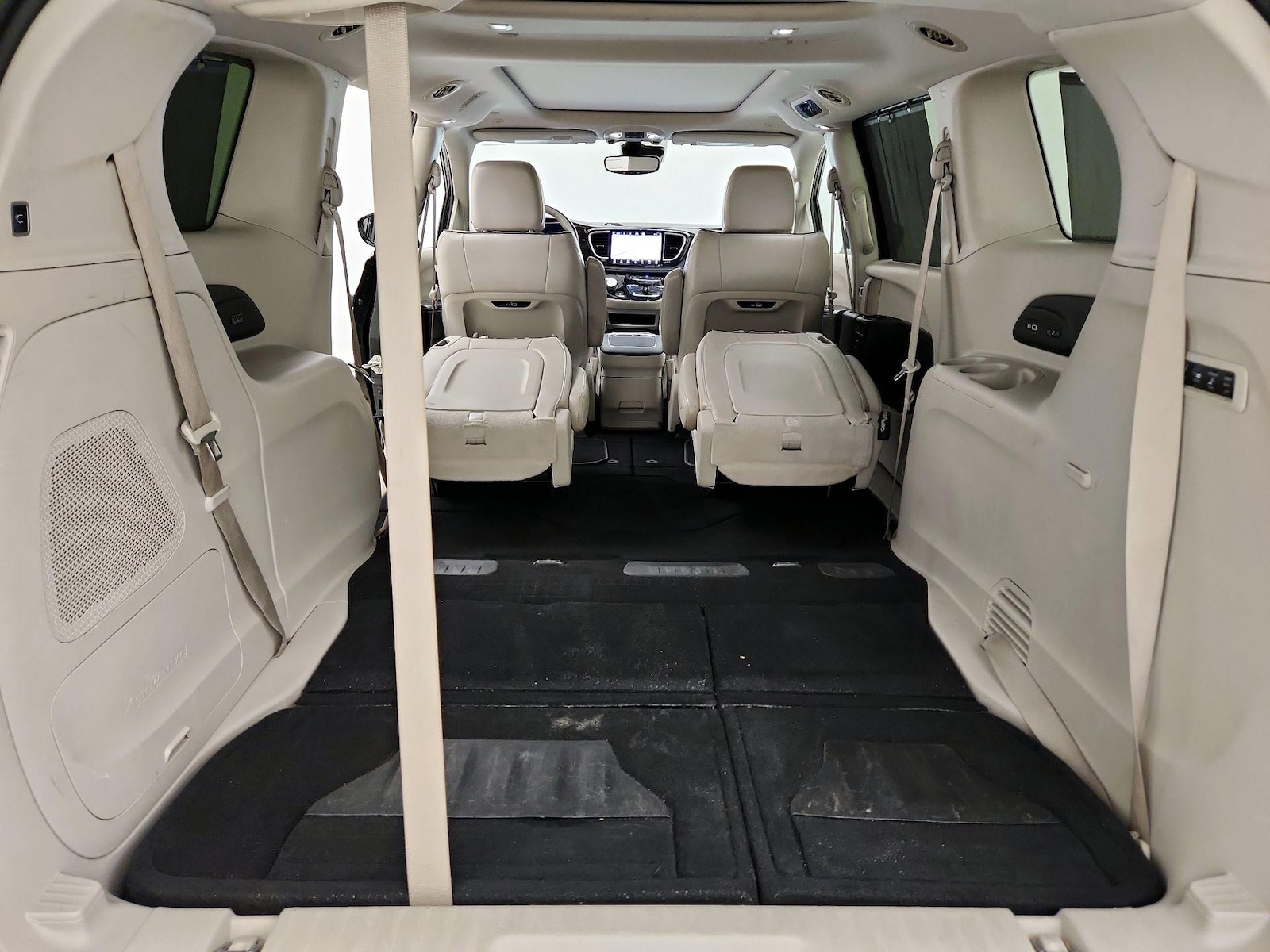 2021 Chrysler Pacifica Limited - Photo 25