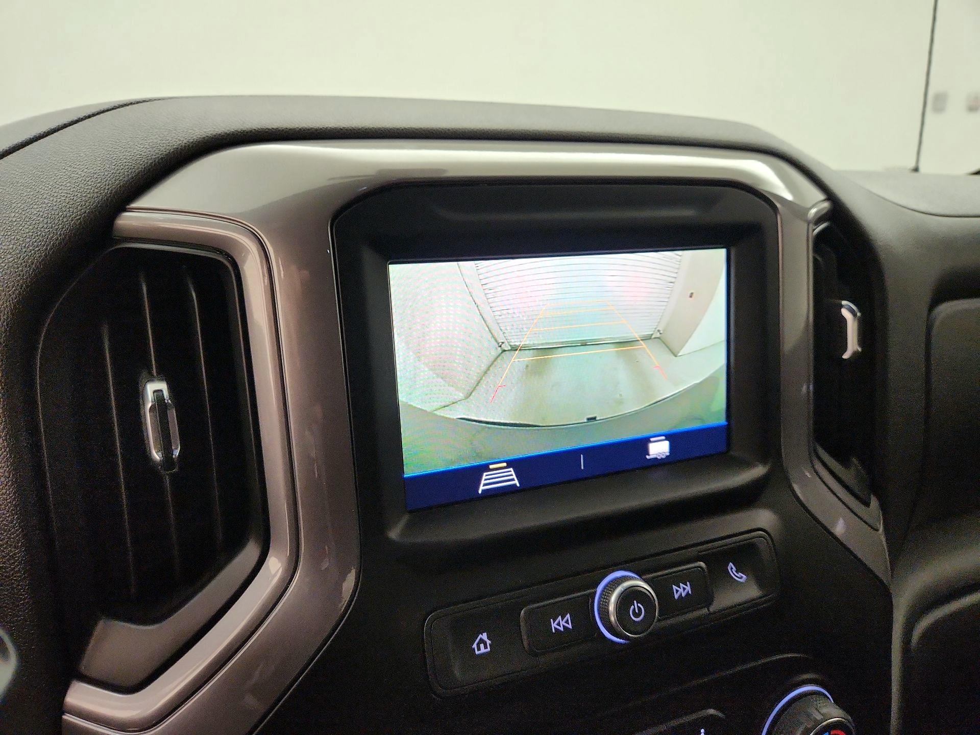 Thumbnail: 2020 Chevrolet Silverado 1500 - 14