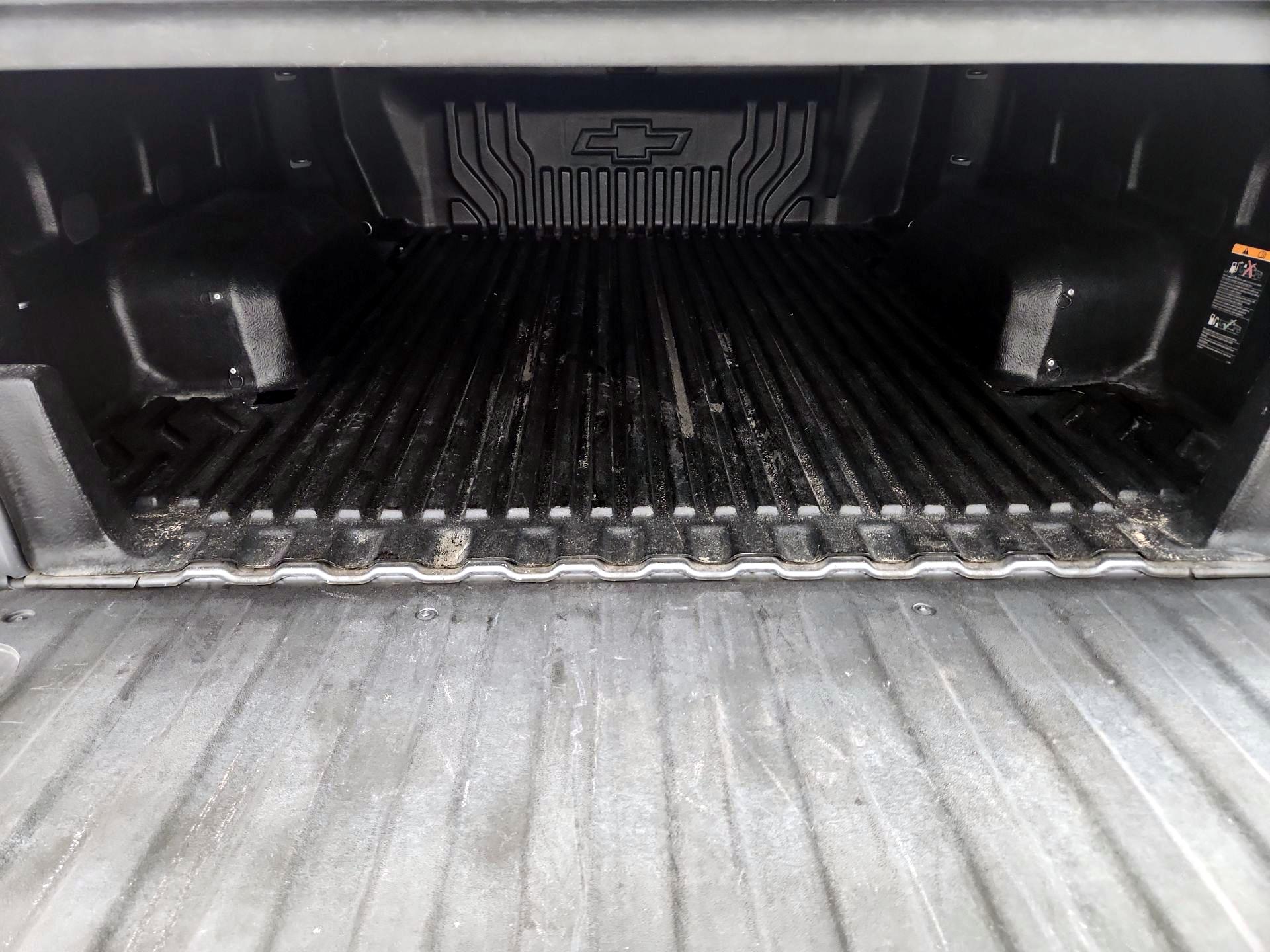 Thumbnail: 2020 Chevrolet Silverado 1500 - 20