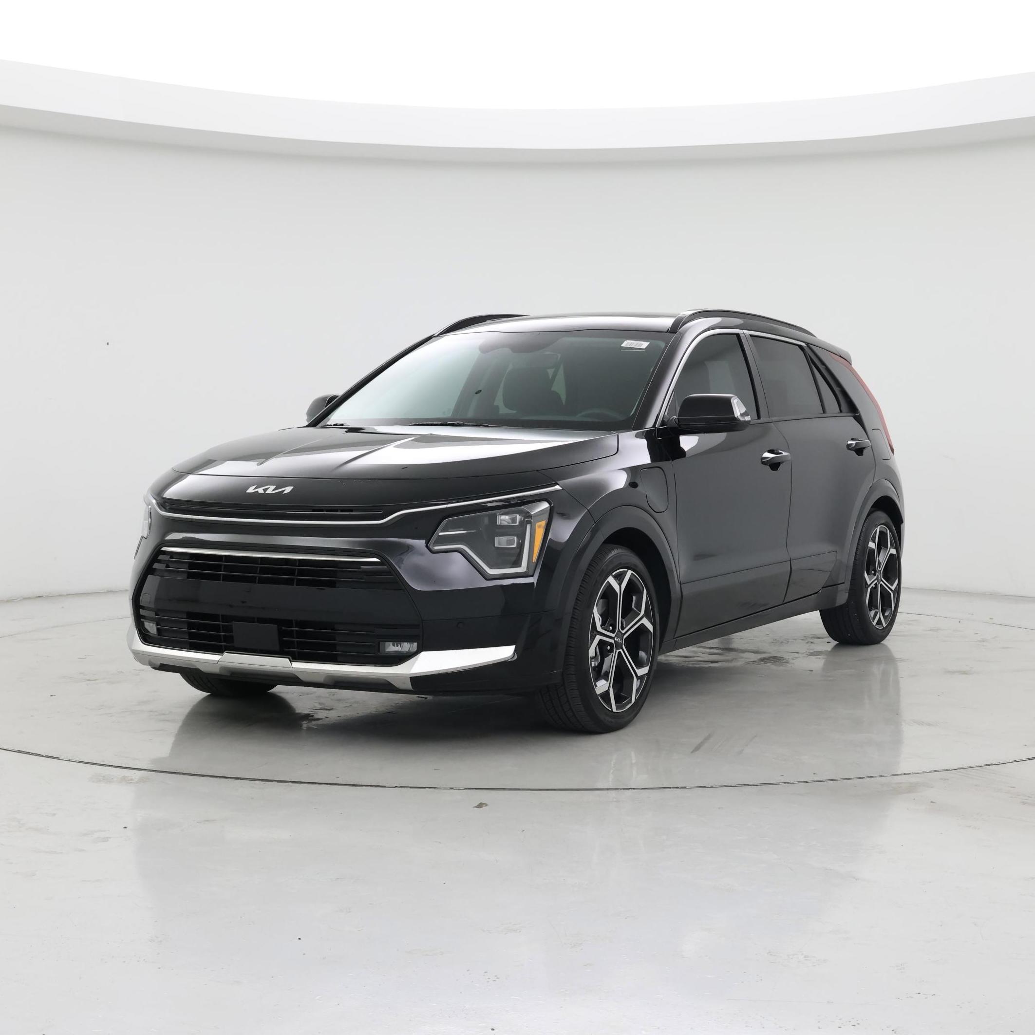 Thumbnail: 2023 Kia Niro - 4