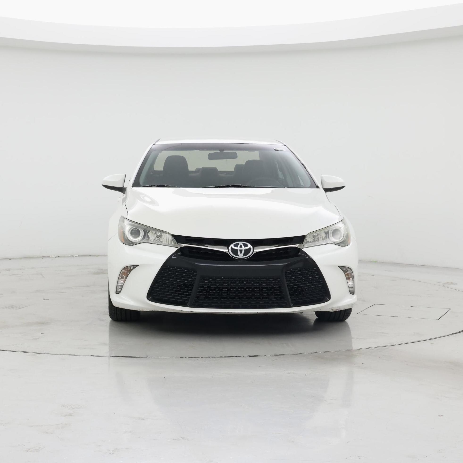 Thumbnail: 2015 Toyota Camry - 5