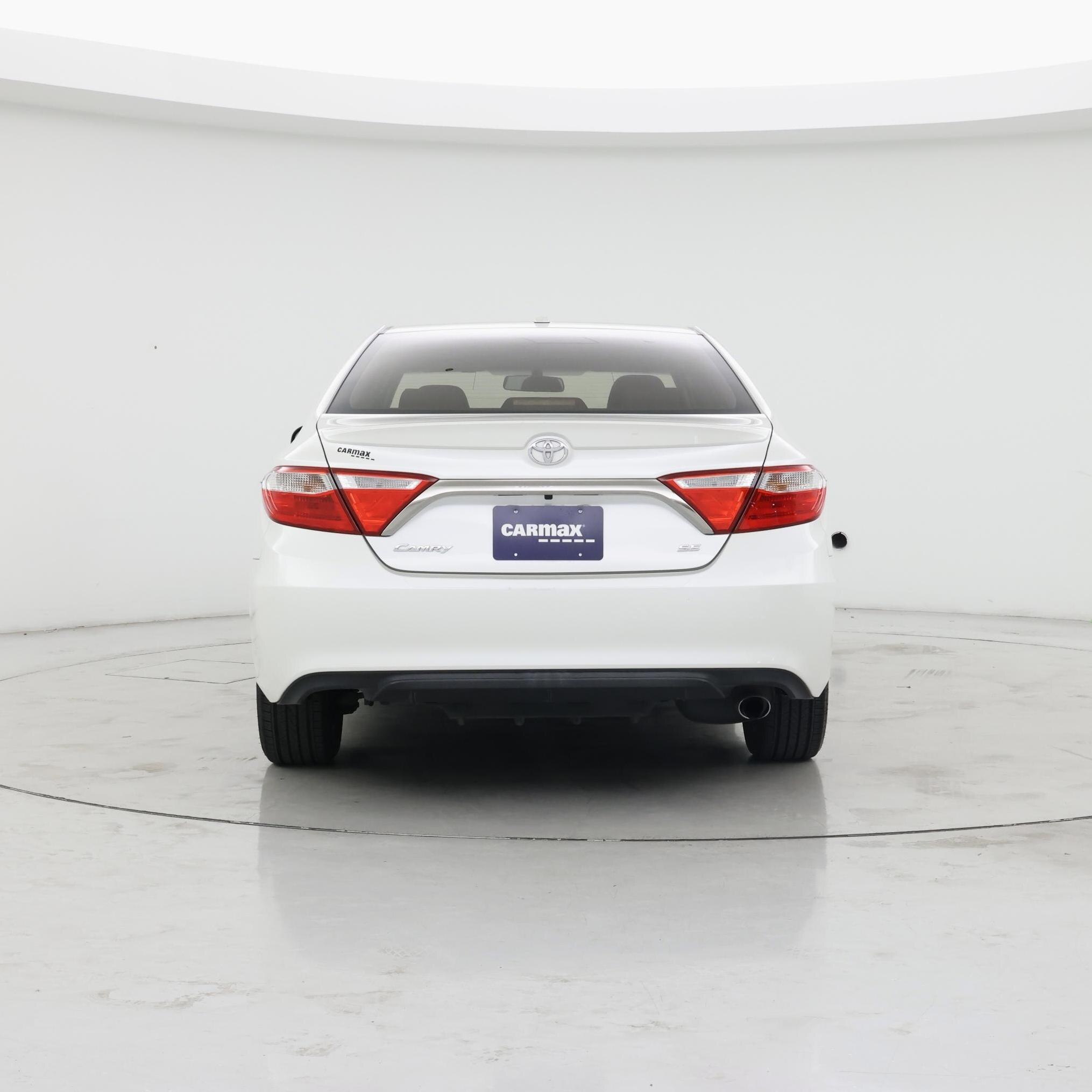 Thumbnail: 2015 Toyota Camry - 6