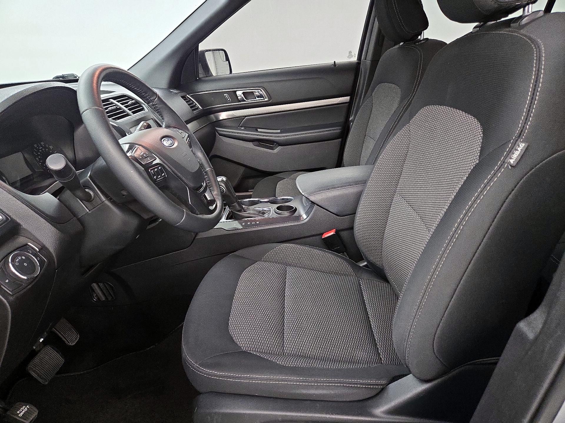 Thumbnail: 2018 Ford Explorer - 11