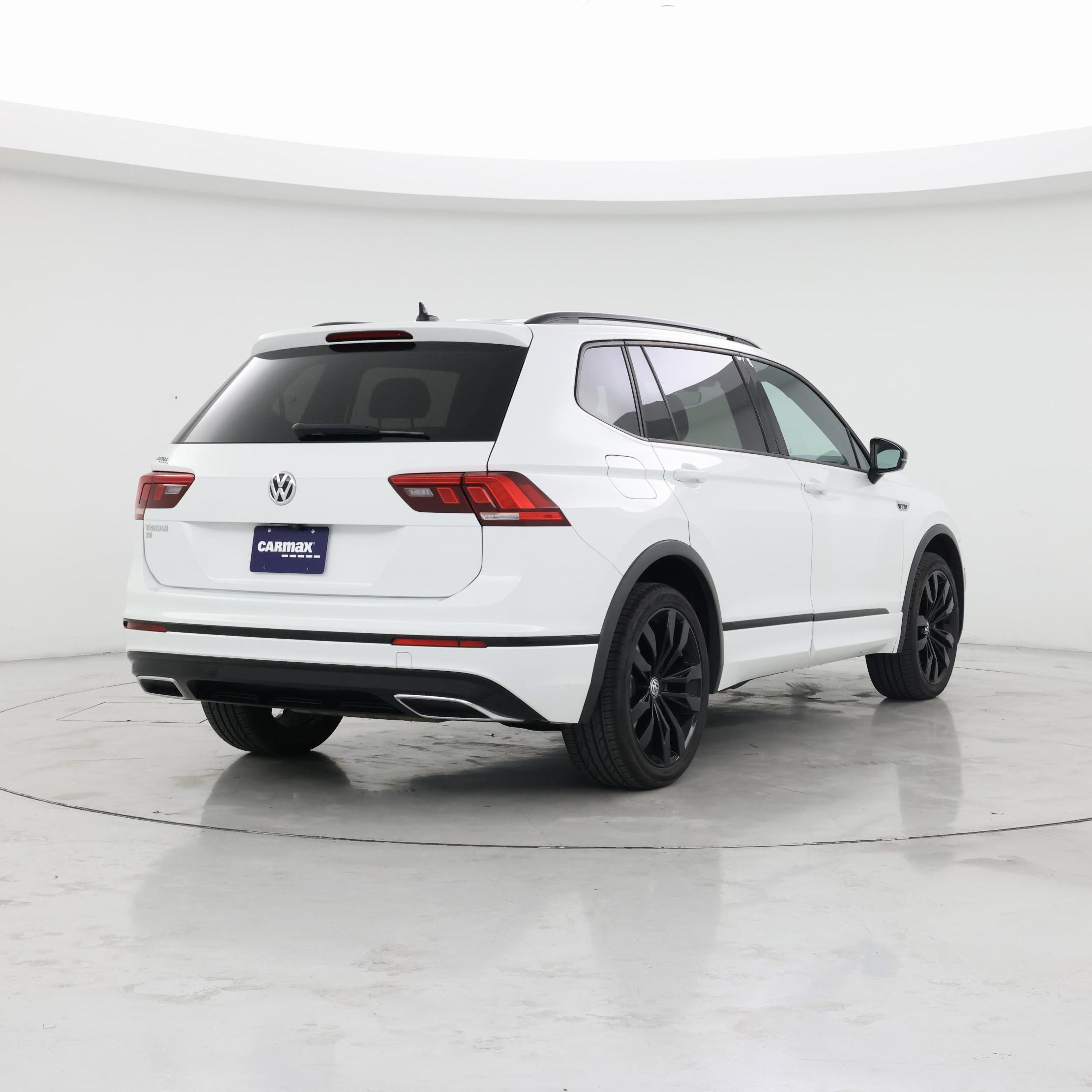 Thumbnail: 2020 Volkswagen Tiguan - 8