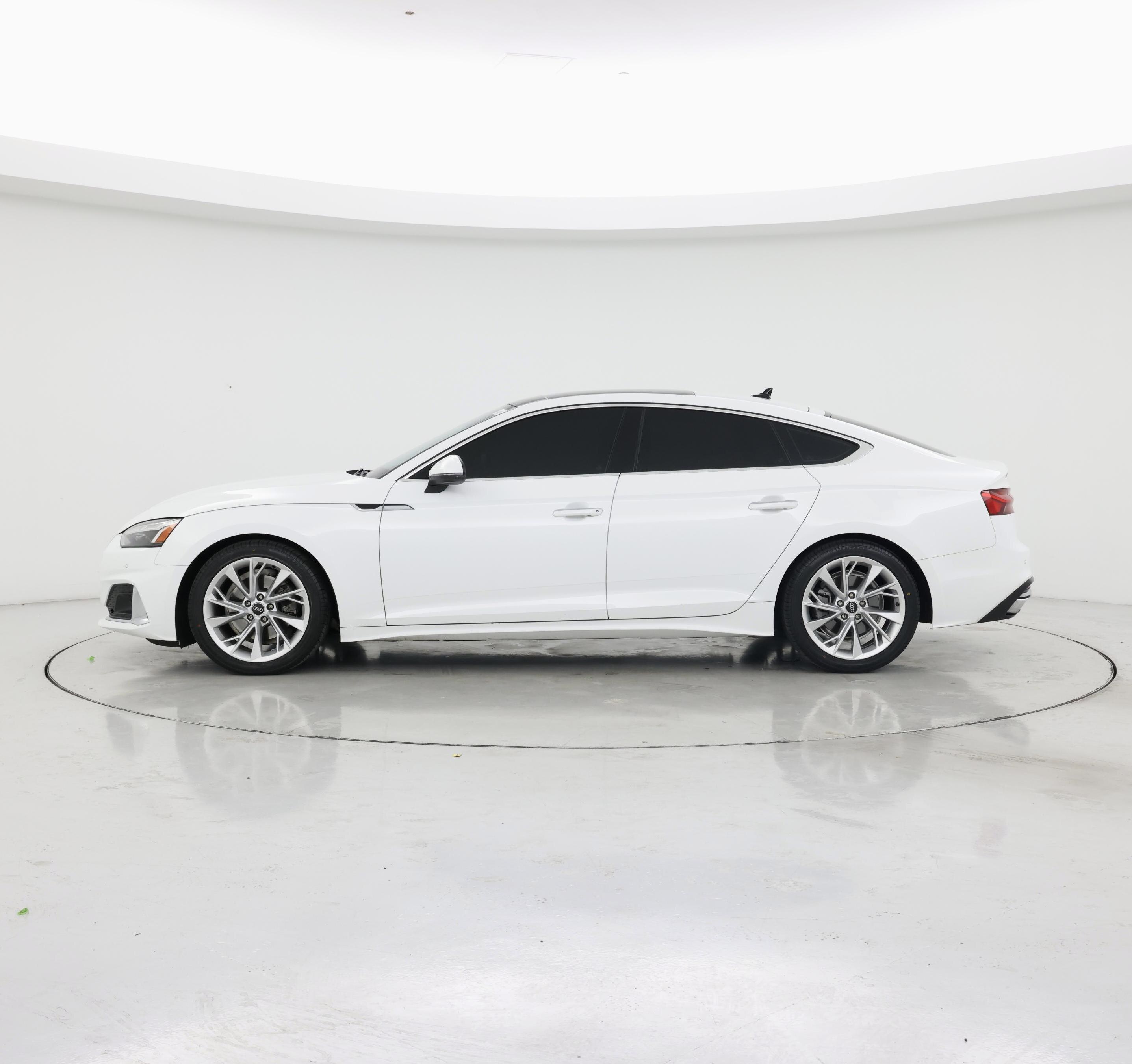 Thumbnail: 2022 Audi A5 - 3