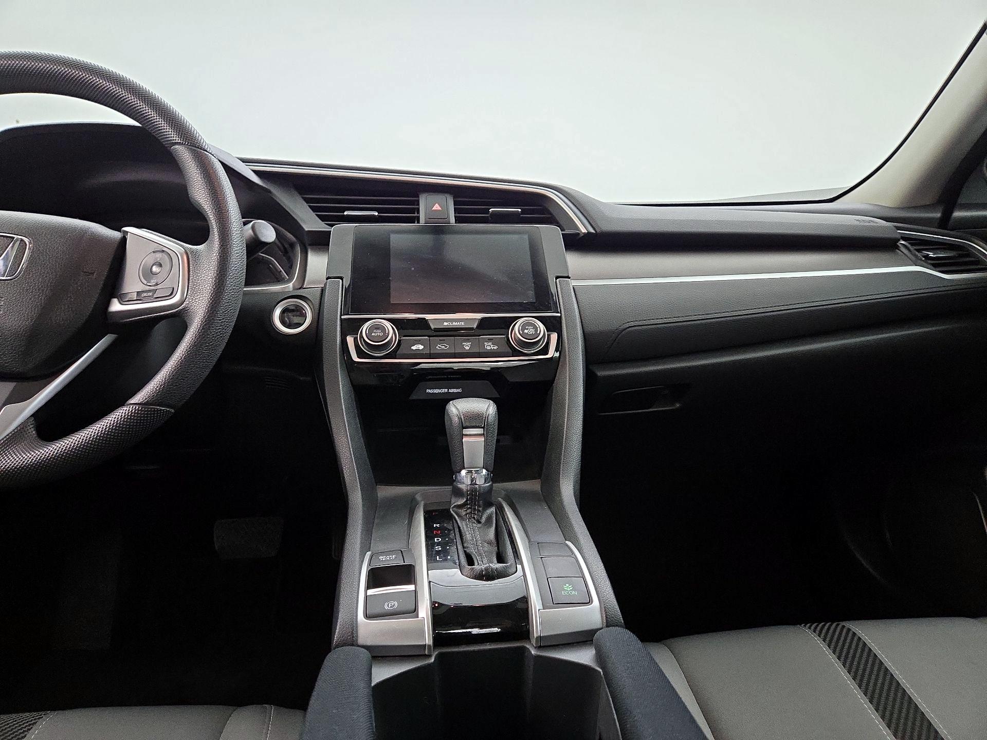 Thumbnail: 2017 Honda Civic - 9