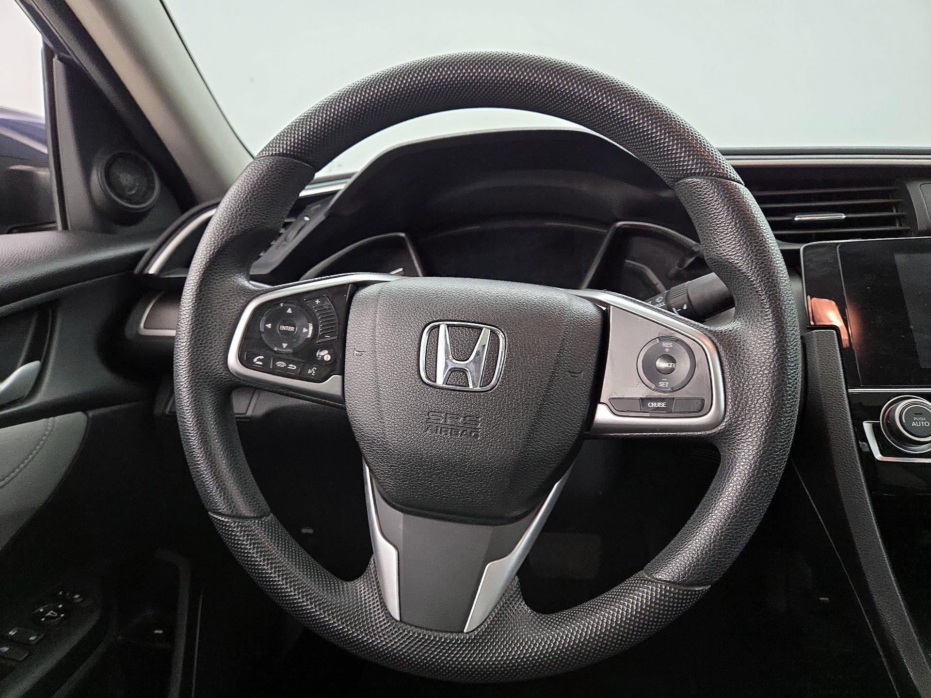 Thumbnail: 2017 Honda Civic - 10