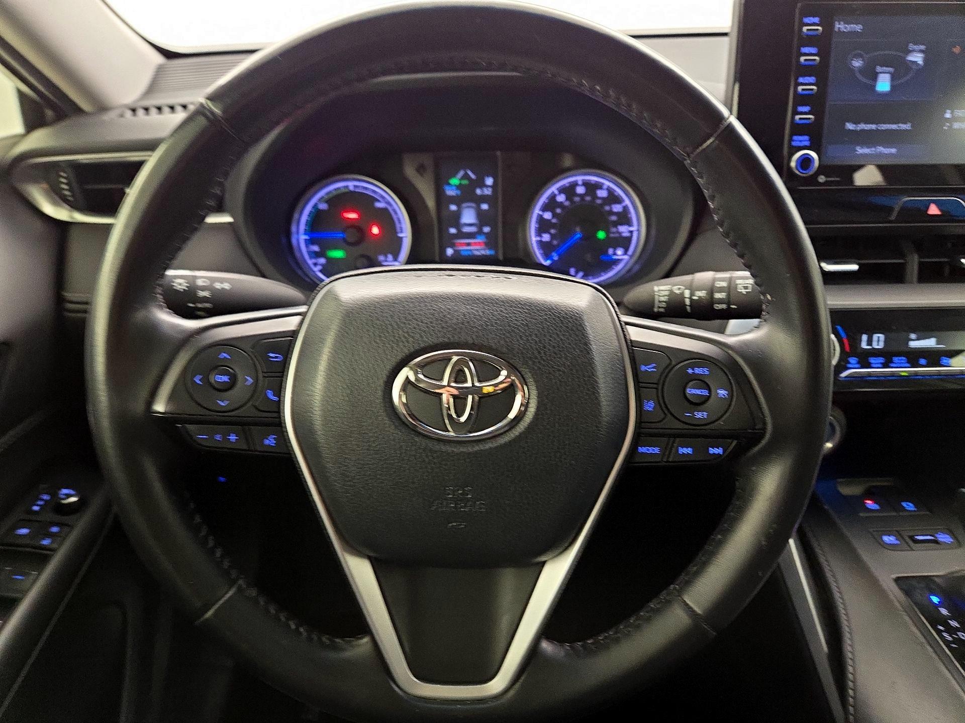 Thumbnail: 2022 Toyota Venza - 10