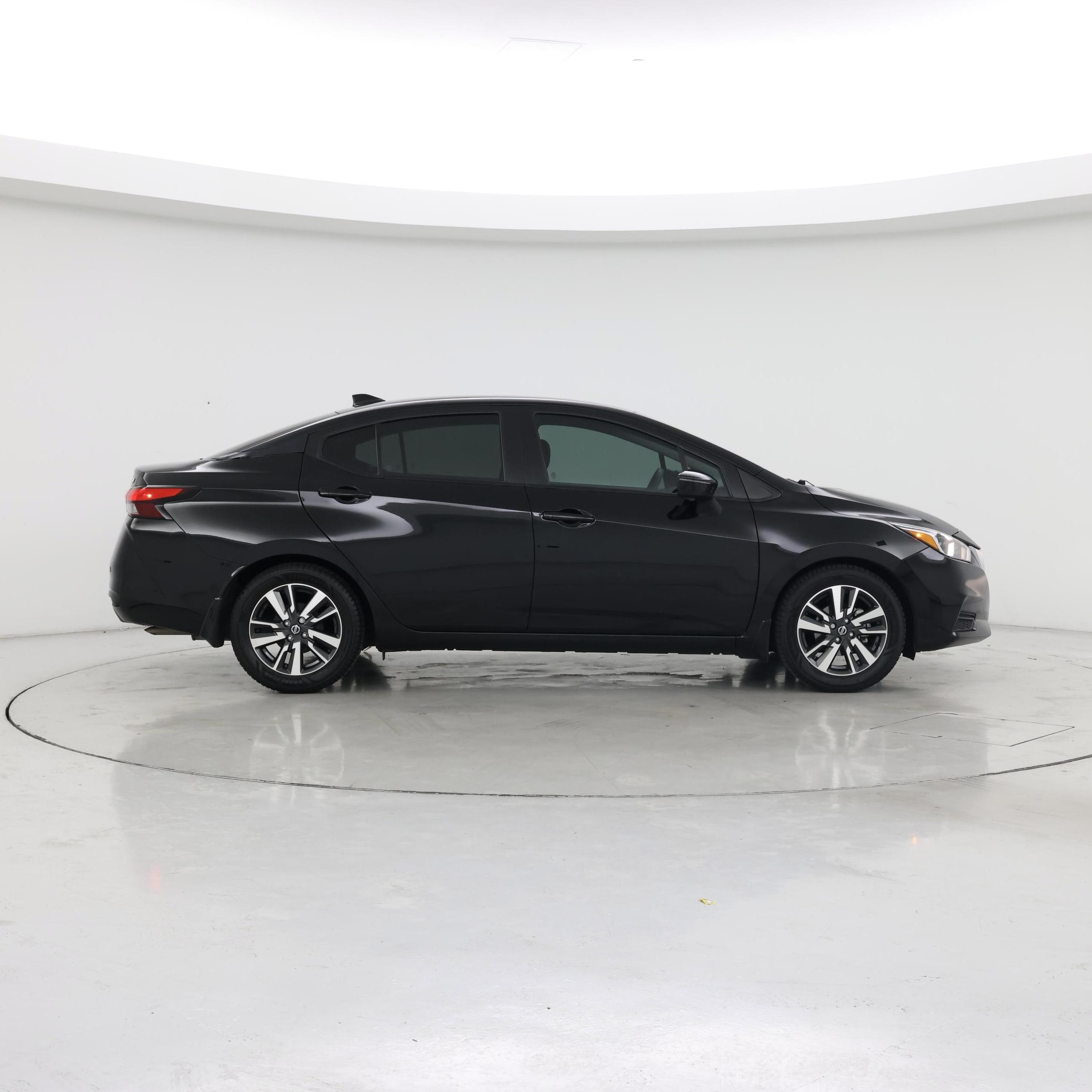 Thumbnail: 2021 Nissan Versa - 7