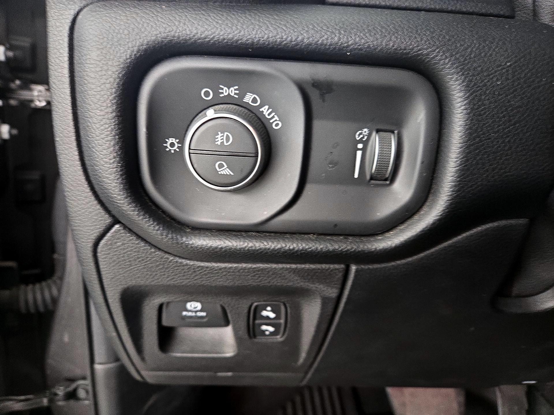 Thumbnail: 2020 RAM 1500 - 13