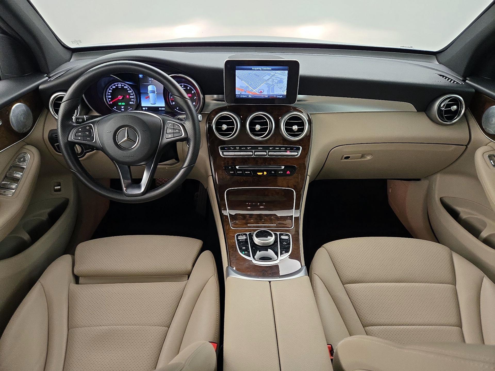 Thumbnail: 2018 Mercedes-Benz GLC - 9