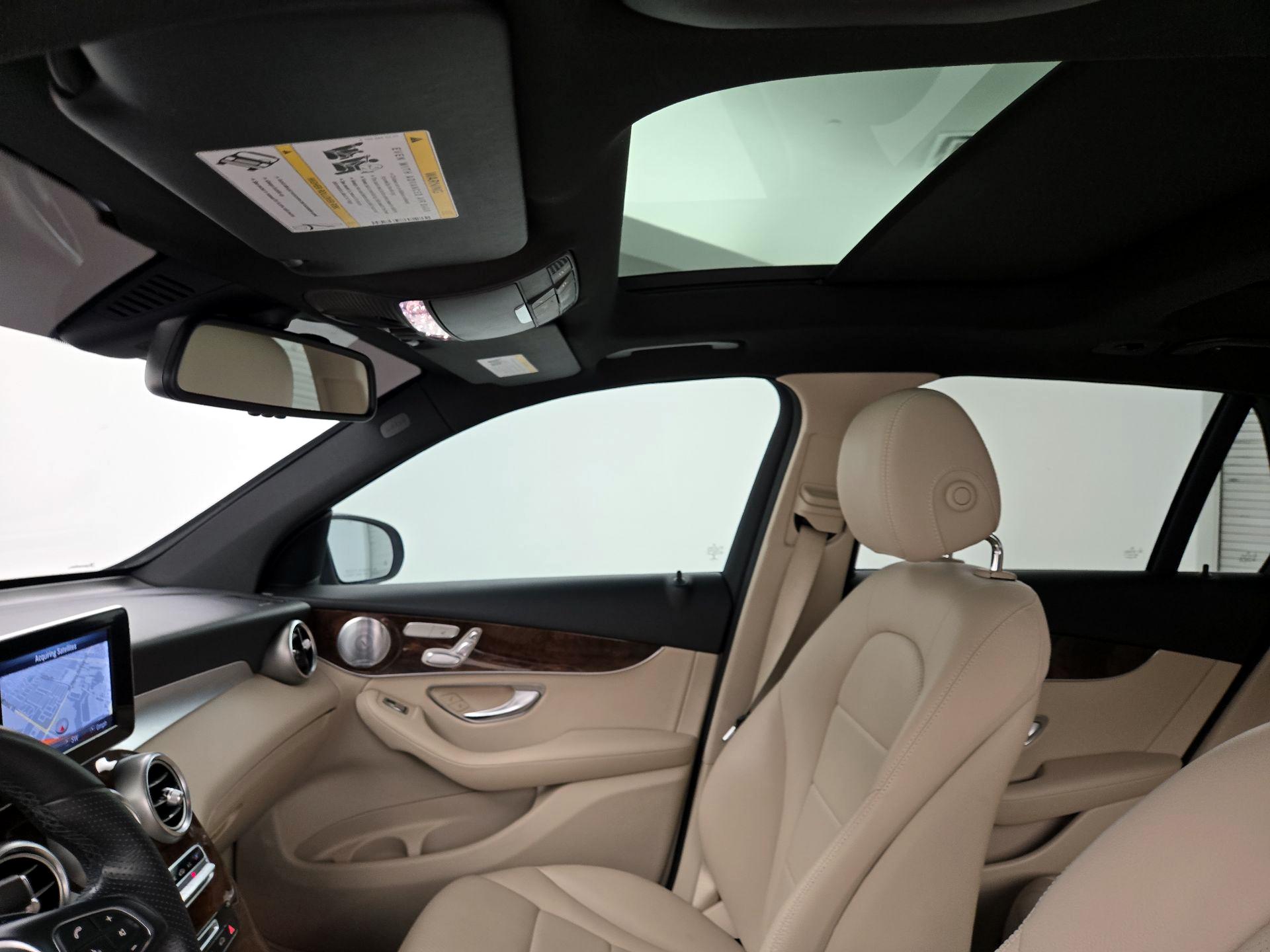 Thumbnail: 2018 Mercedes-Benz GLC - 20