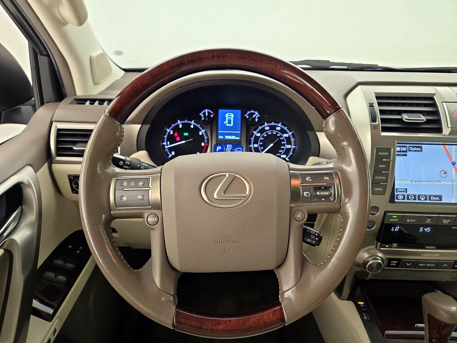 Thumbnail: 2016 Lexus GX - 10