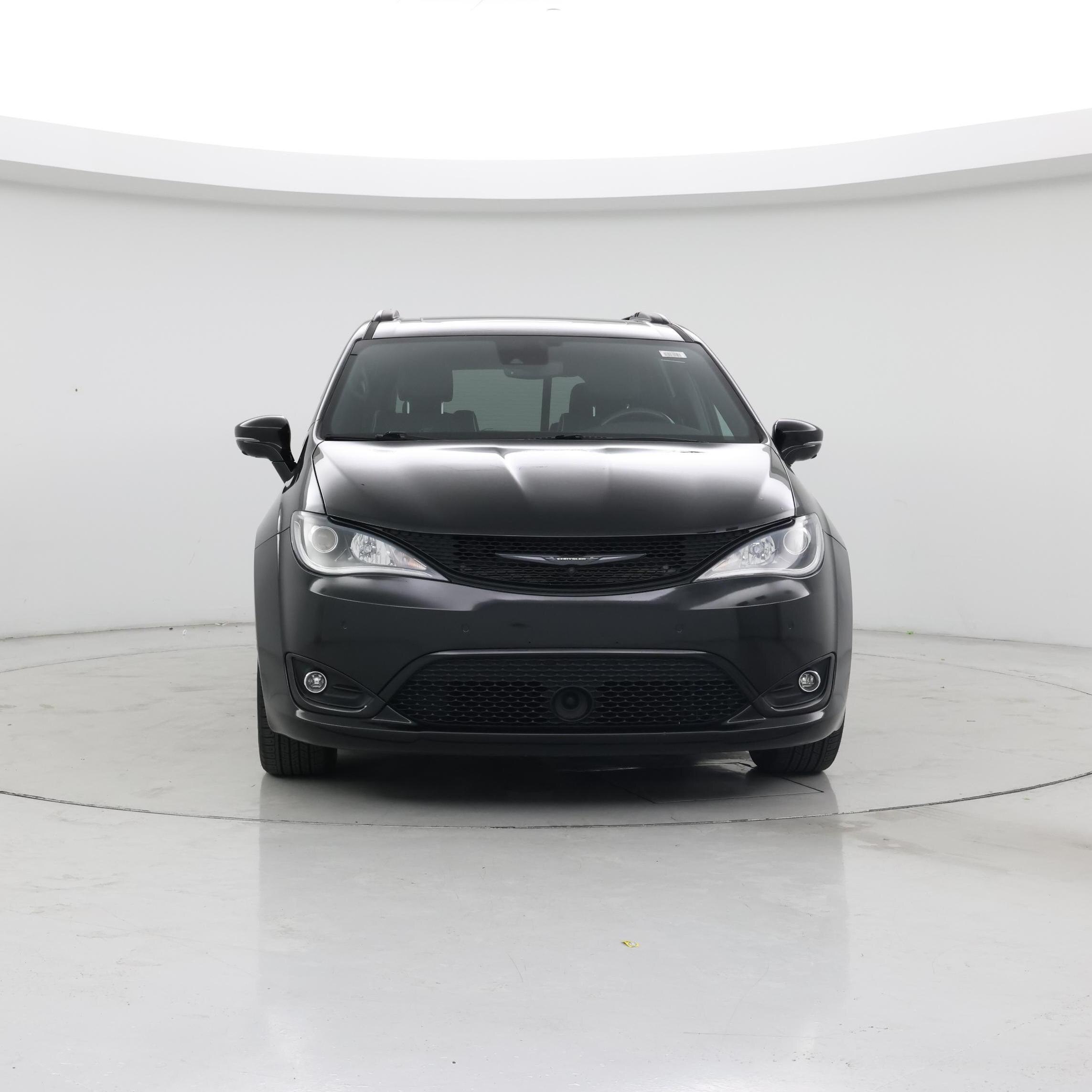Thumbnail: 2019 Chrysler Pacifica - 5
