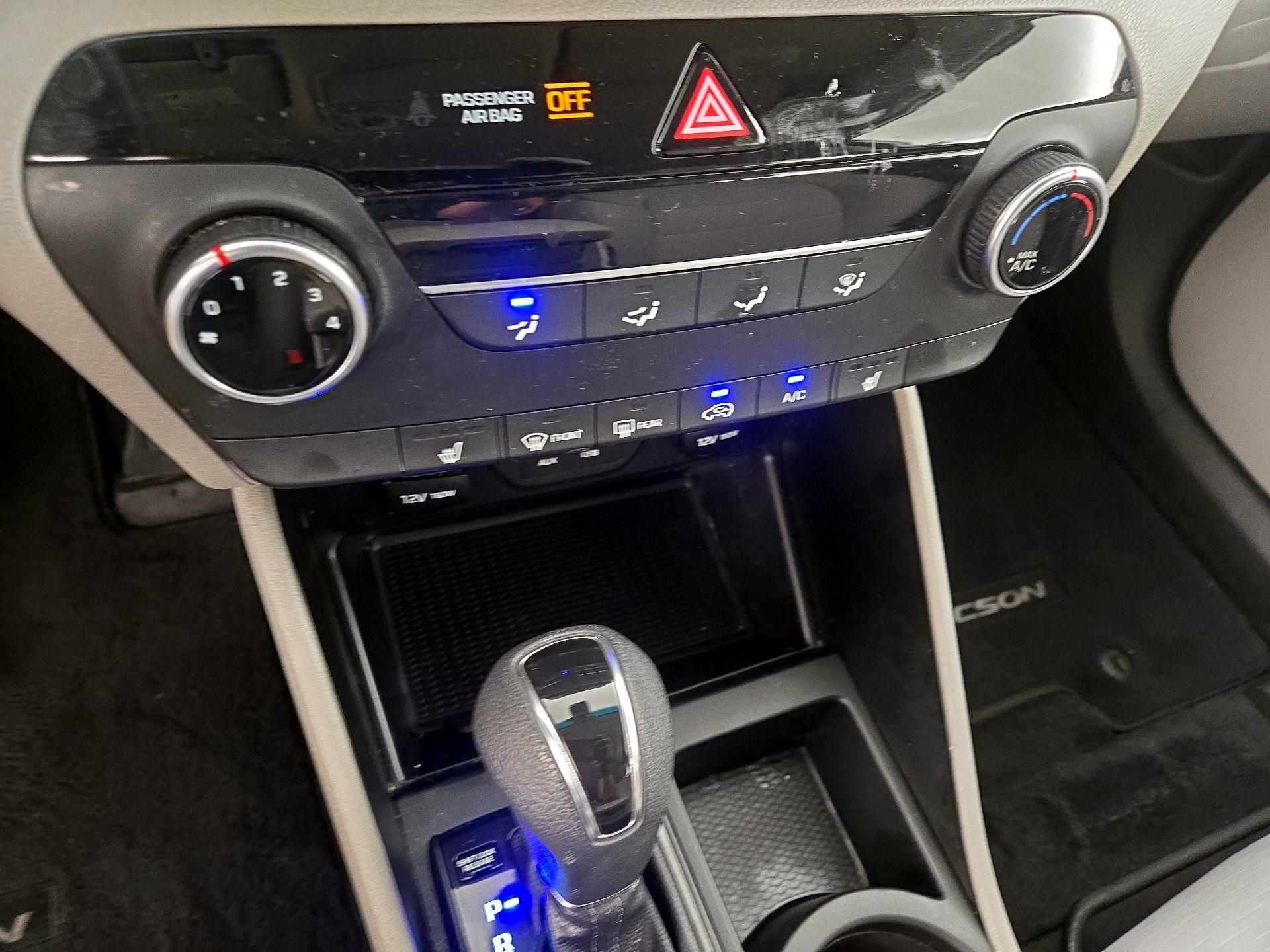 Thumbnail: 2019 Hyundai Tucson - 16