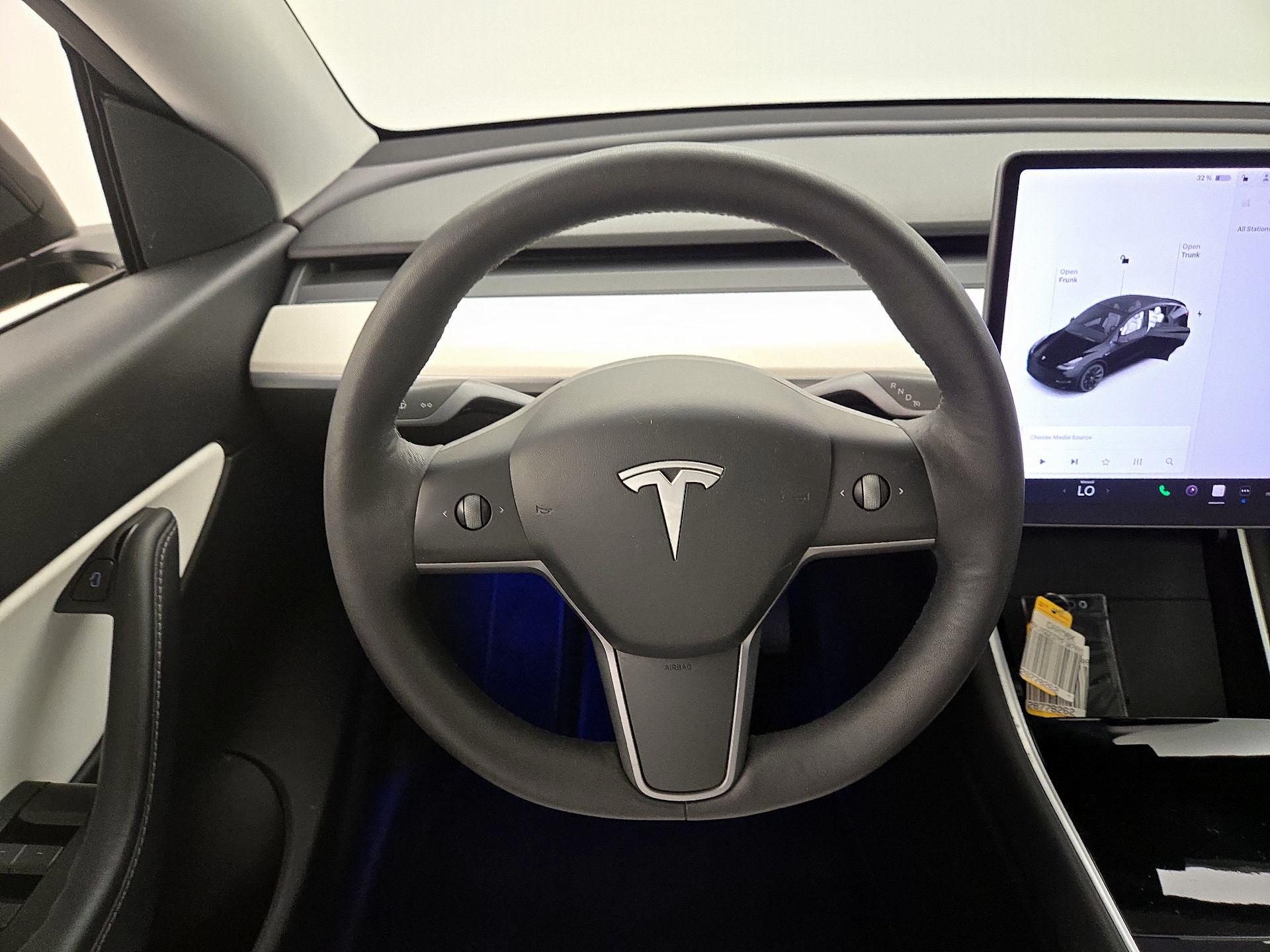 Thumbnail: 2021 Tesla Model Y - 10