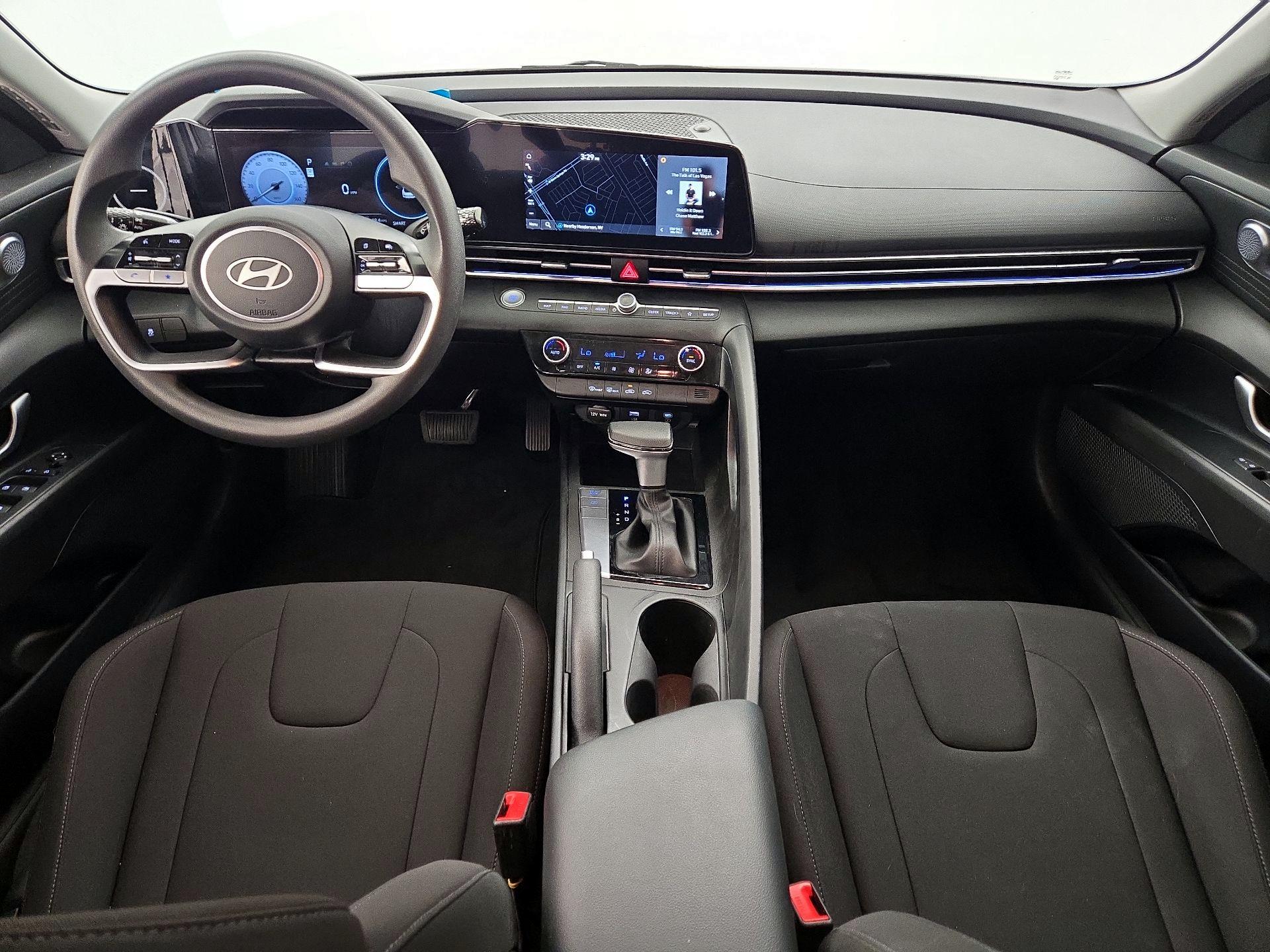 Thumbnail: 2024 Hyundai Elantra - 9