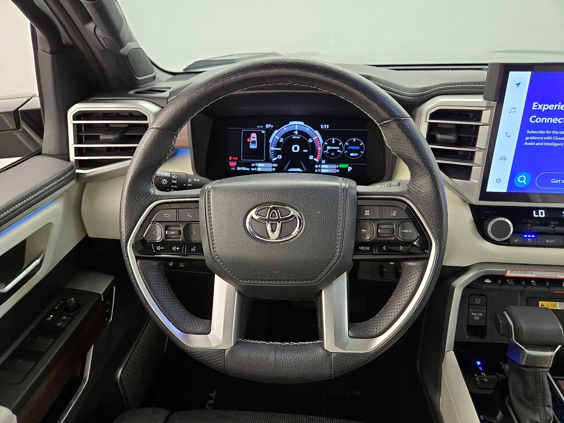 Thumbnail: 2022 Toyota Tundra - 10