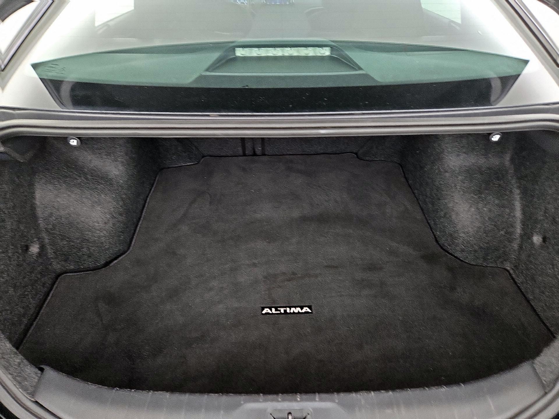 Thumbnail: 2019 Nissan Altima - 20