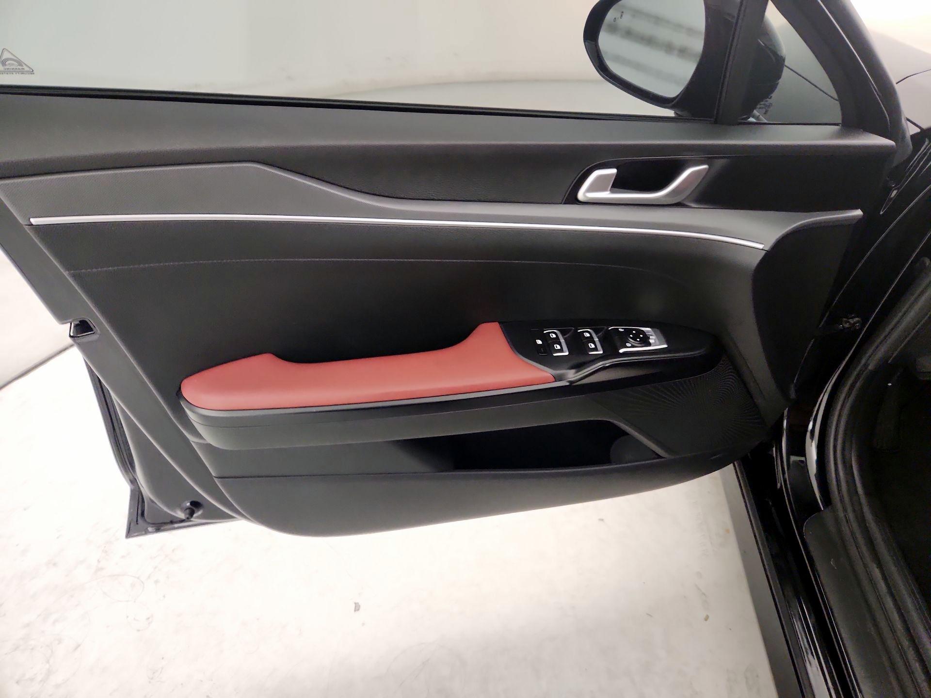 Thumbnail: 2023 Kia K5 - 12