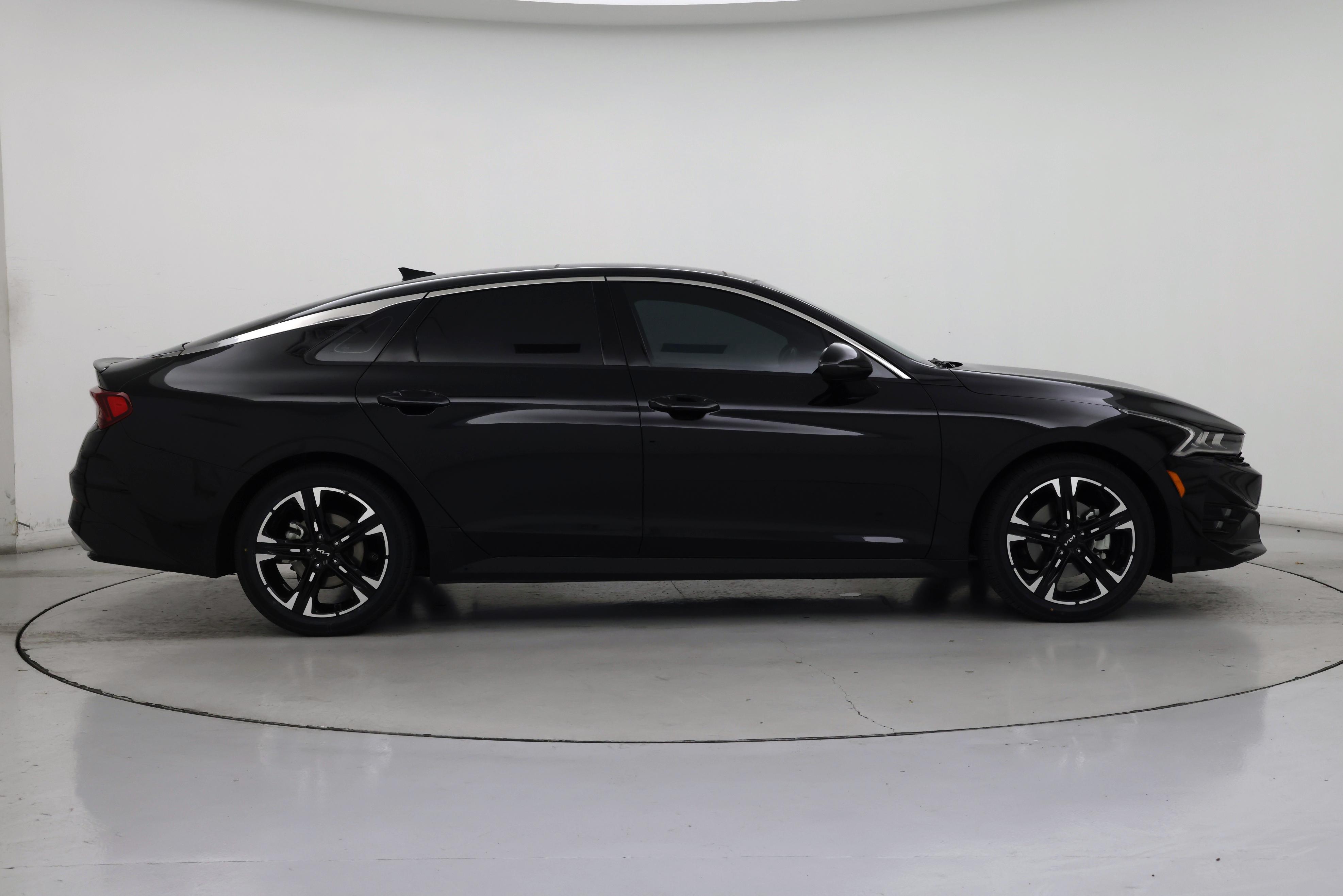 Thumbnail: 2023 Kia K5 - 7