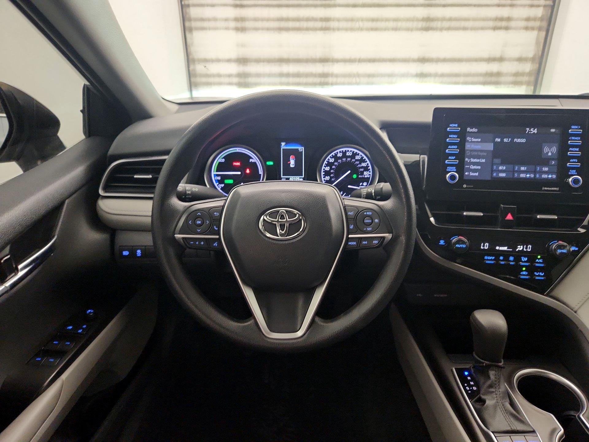 Thumbnail: 2022 Toyota Camry - 10