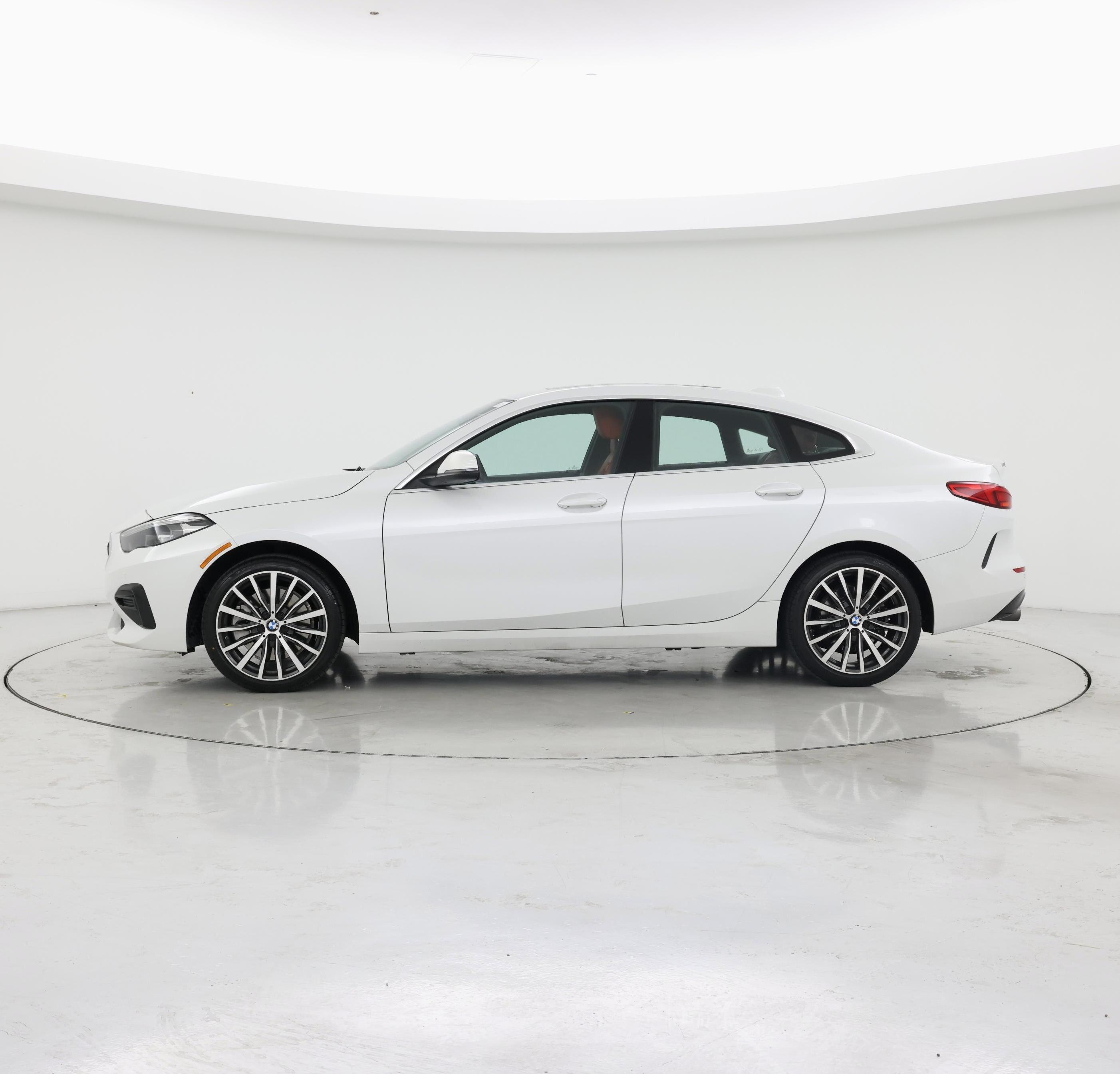 Thumbnail: 2023 BMW 2 Series - 3