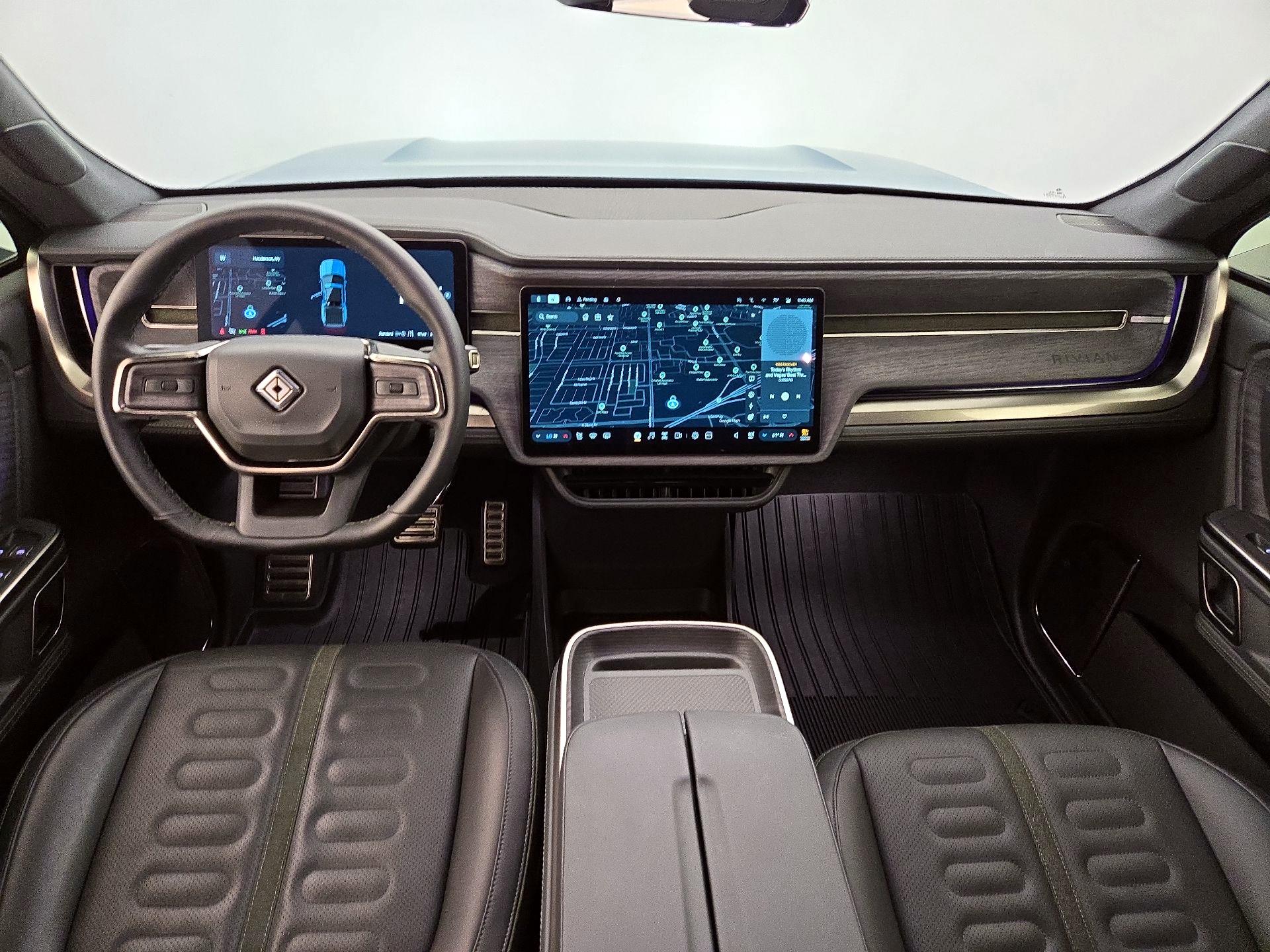 Thumbnail: 2023 Rivian R1T - 9