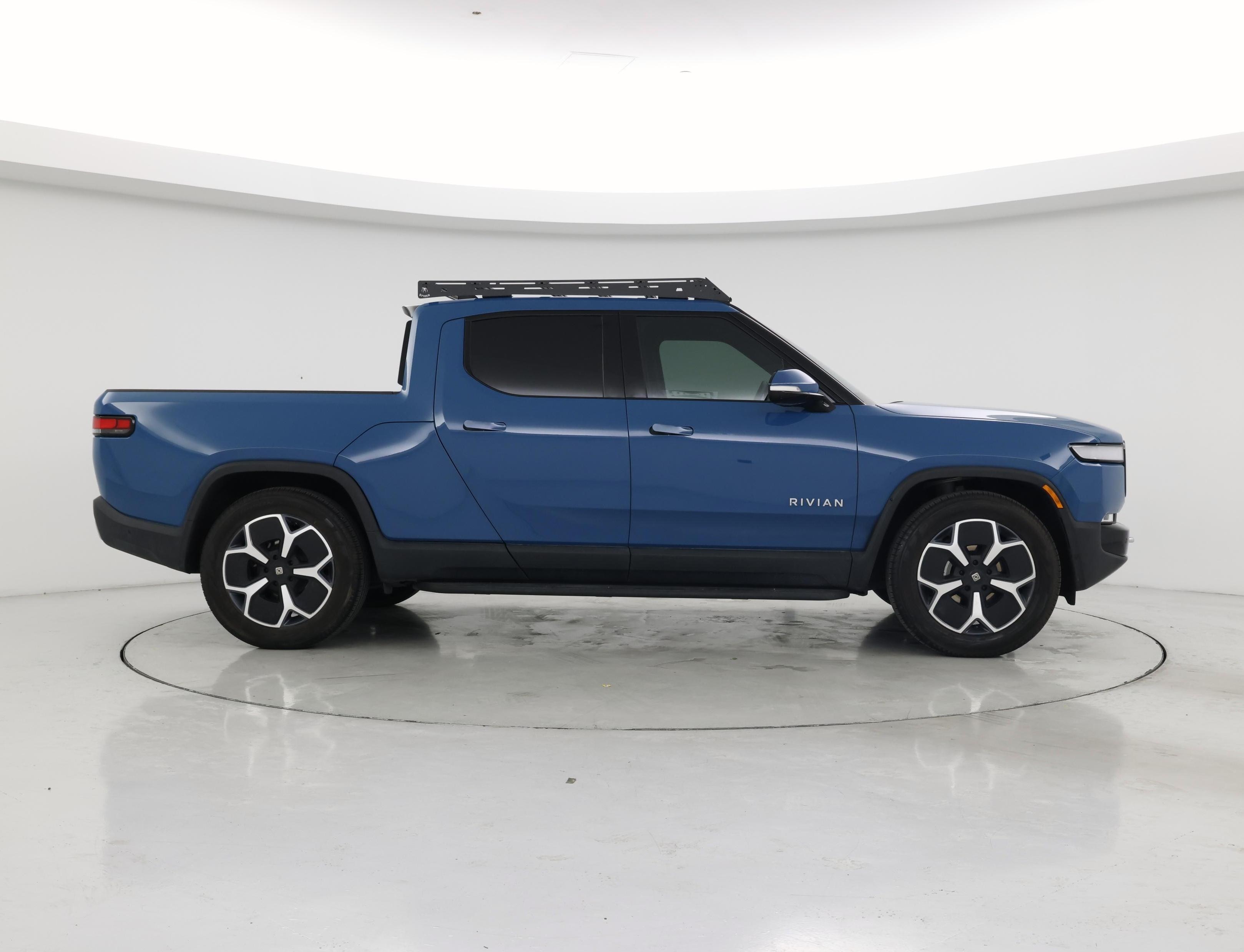 Thumbnail: 2023 Rivian R1T - 7