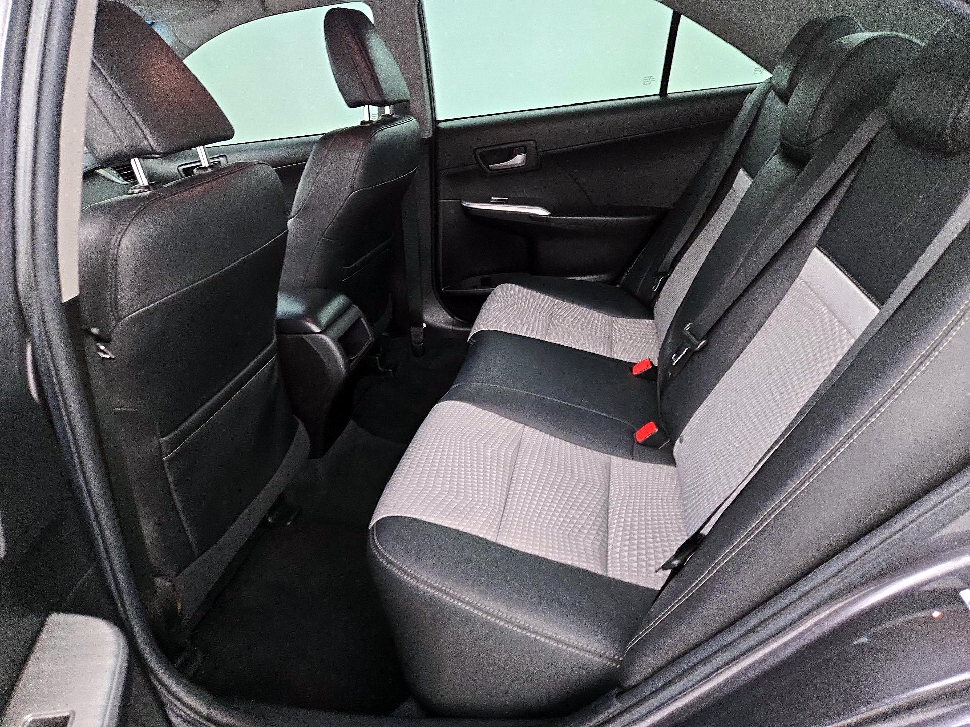 Thumbnail: 2014 Toyota Camry - 19