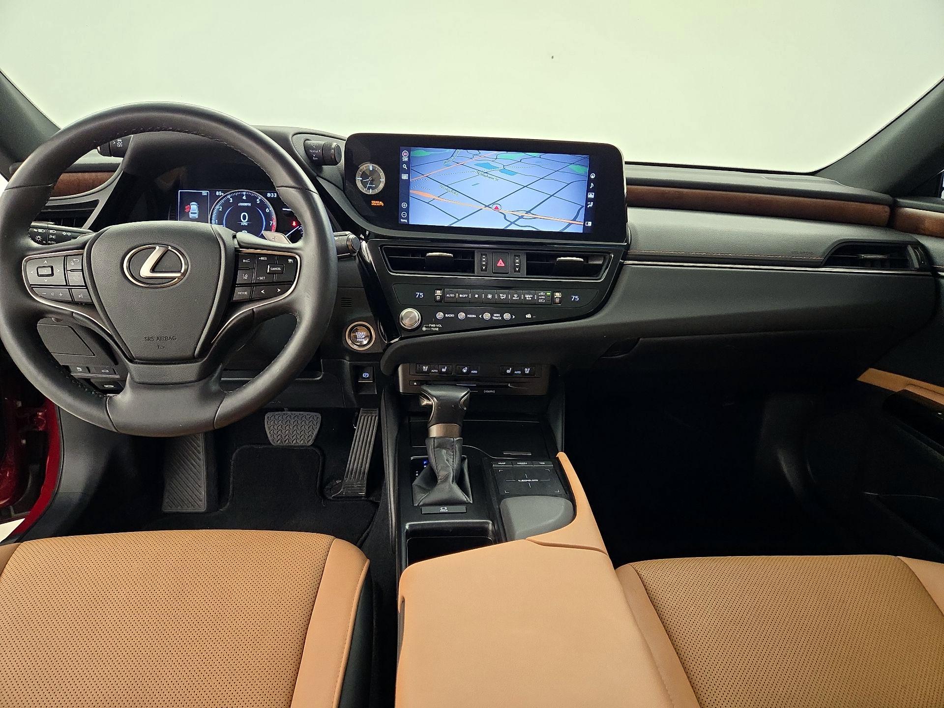 Thumbnail: 2022 Lexus ES - 9